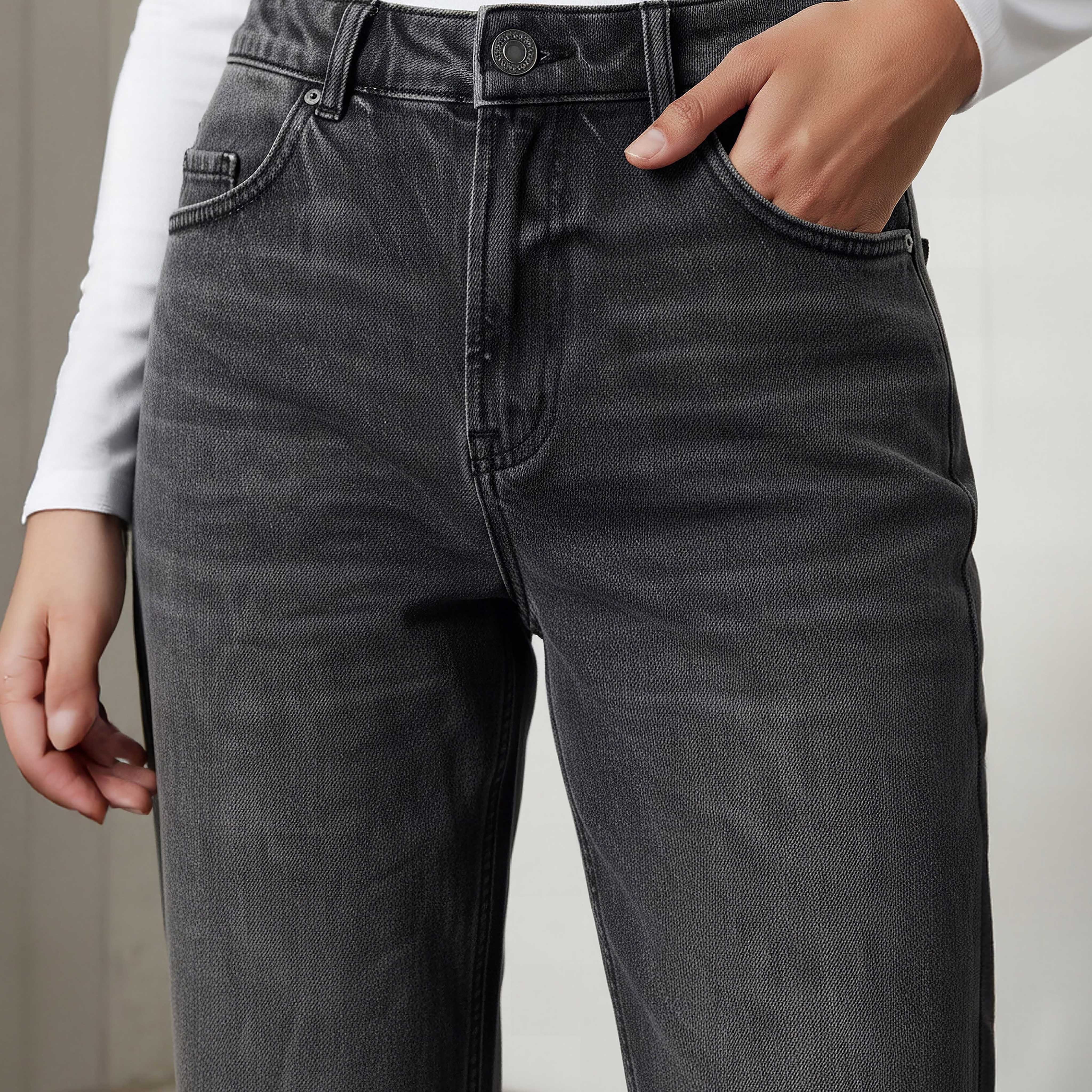 Lee Cooper Straight Fit High-Rise Cotton Jeans with Pockets-women-clothing-bottoms-jeans-image-4