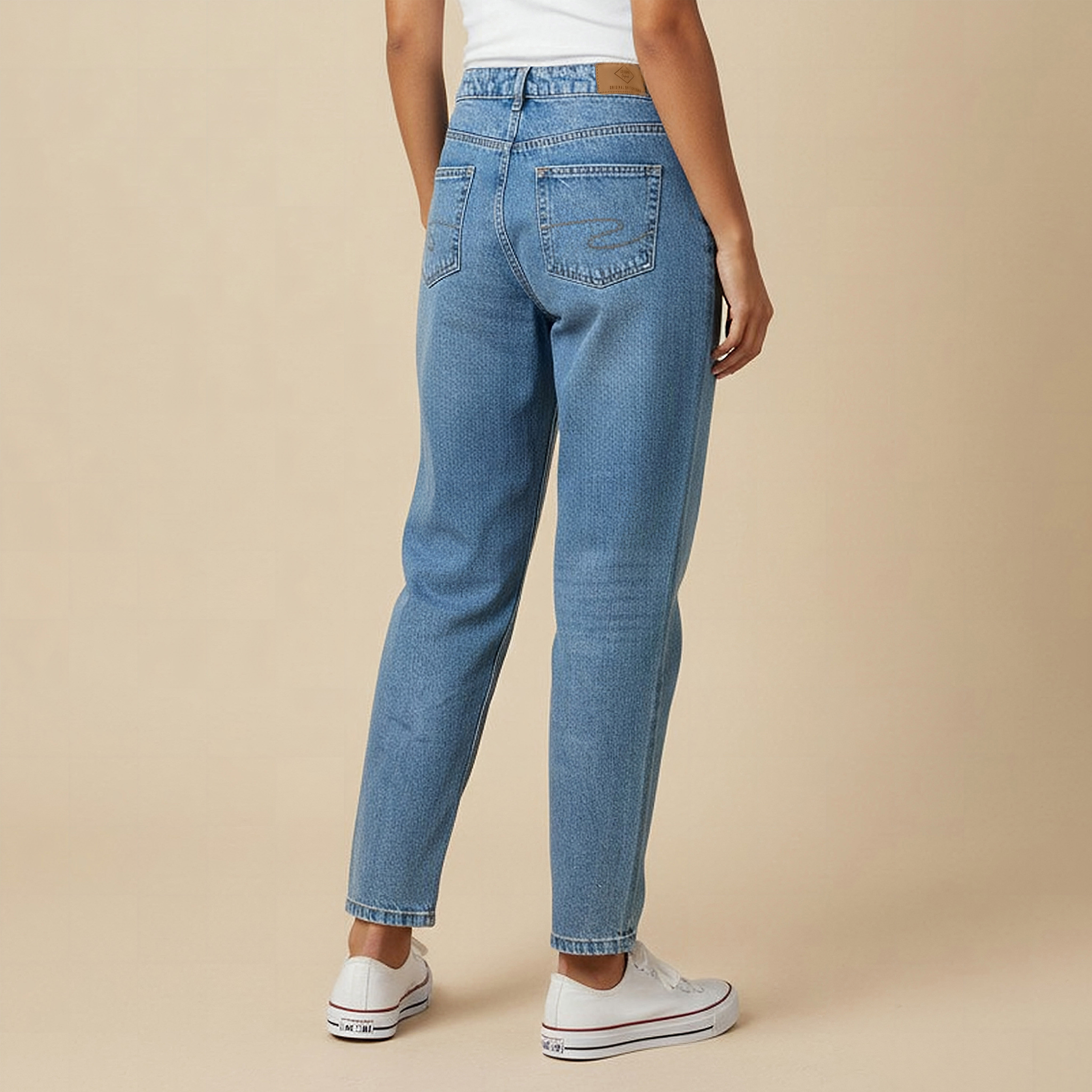 Lee Cooper Straight Fit High-Rise Cotton Jeans with Pockets-women-clothing-bottoms-jeans-image-3