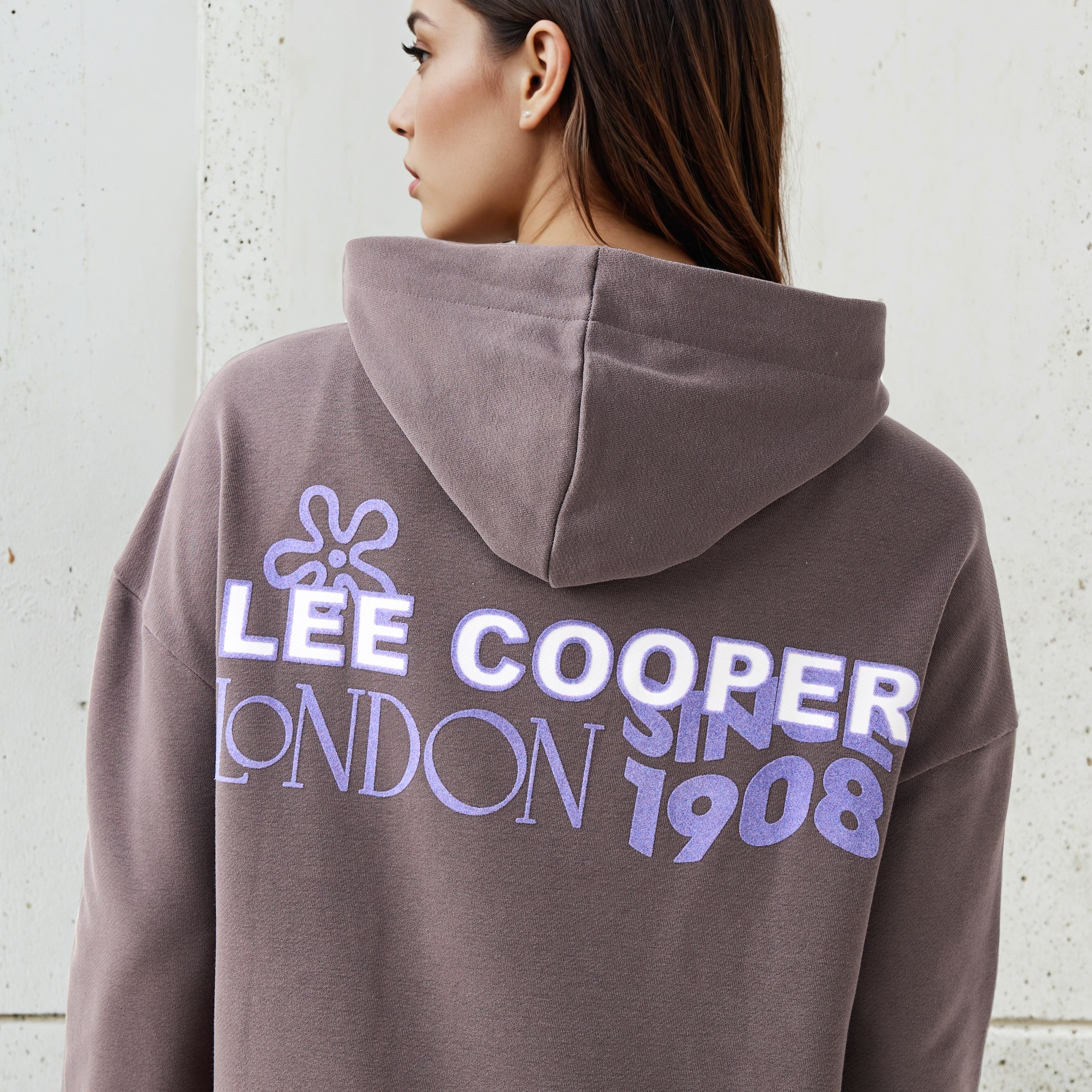 Lee Cooper Sweatshirt with Hood-women-winterwear-hoodiesandsweatshirts-sweatshirts-image-5