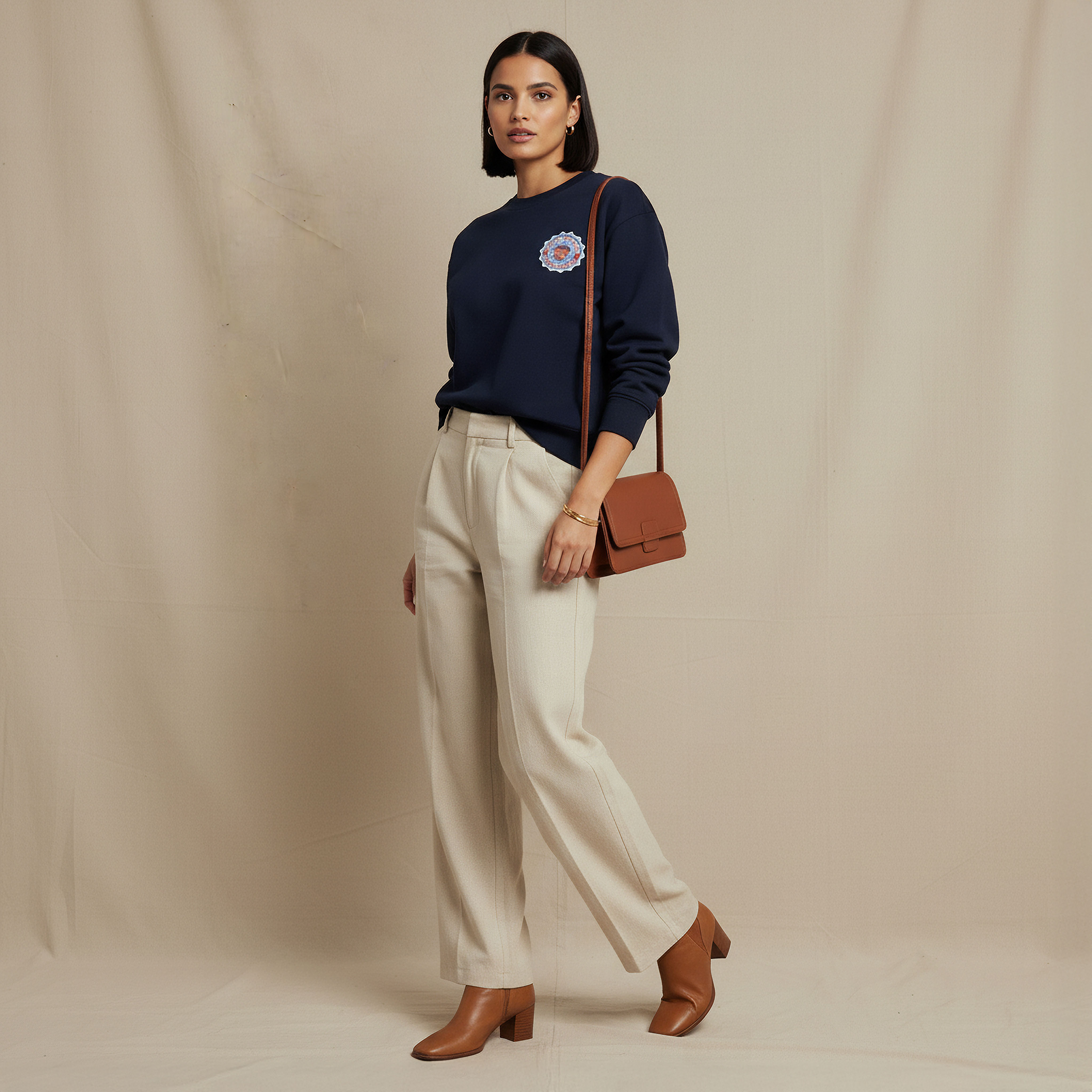 سويت شيرت بطبعات شعار من لي كوبر-women-winterwear-hoodiesandsweatshirts-sweatshirts-image-4