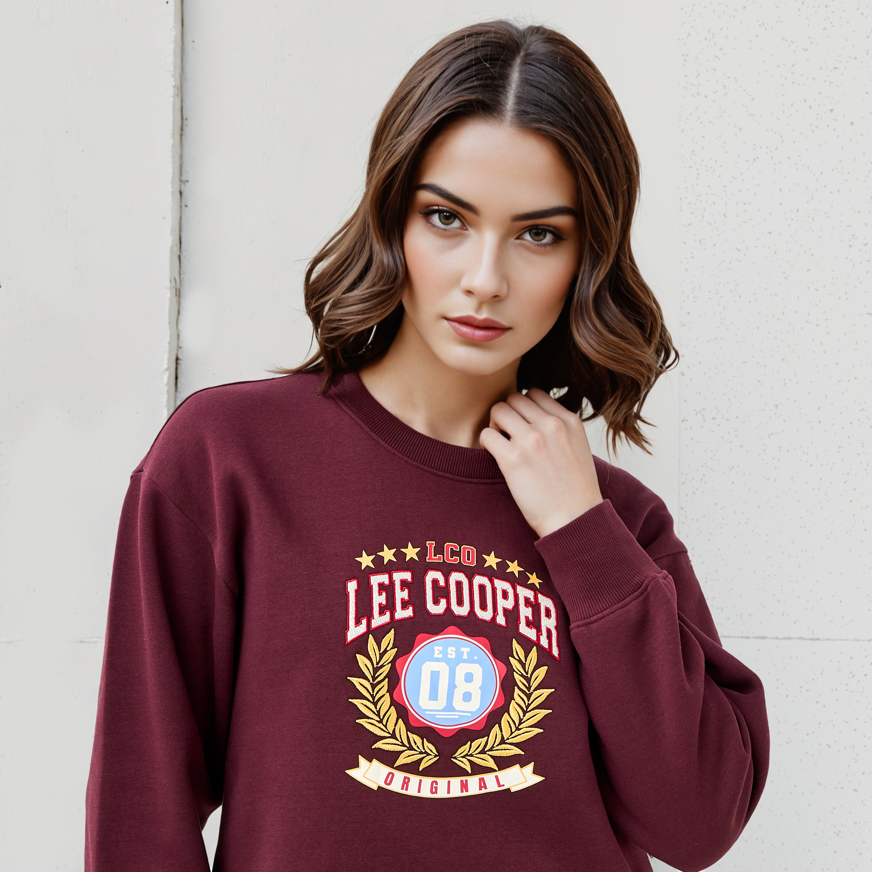 سويت شيرت بطبعات شعار من لي كوبر-women-clothing-hoodiesandsweatshirts-sweatshirts-image-21