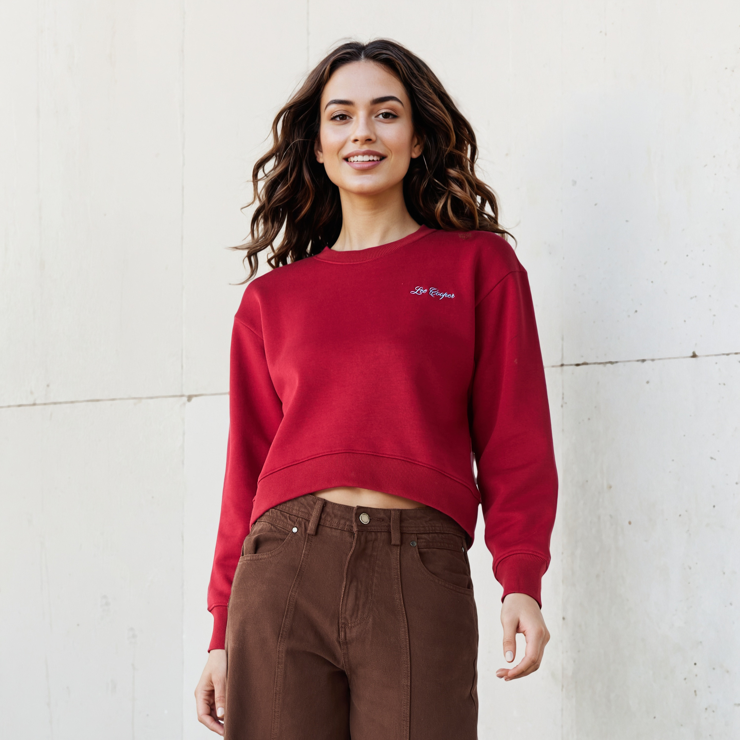 Lee Cooper Logo Print Sweatshirt-women-winterwear-hoodiesandsweatshirts-sweatshirts-image-3
