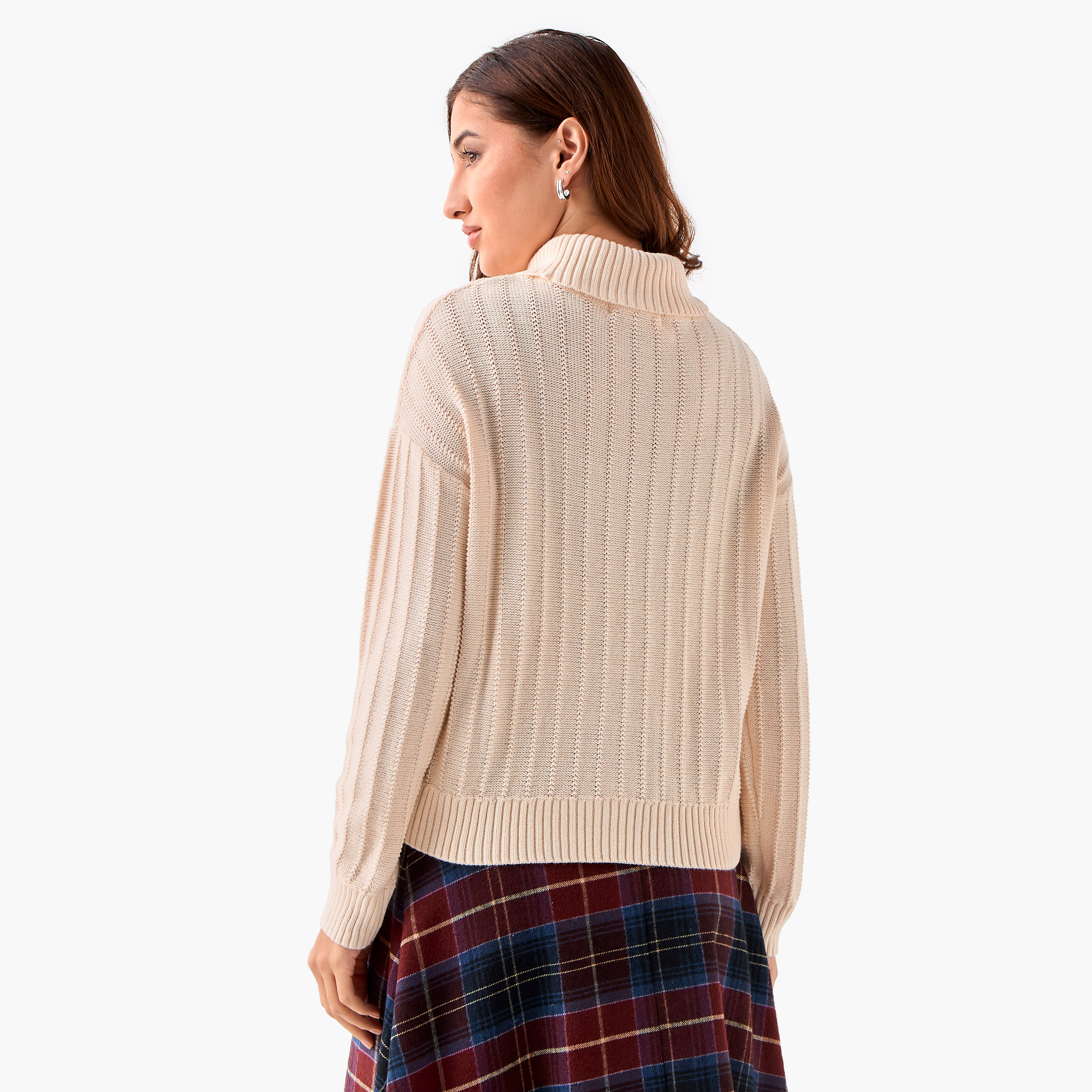 كنزة قطن بقصّة عادية وياقة عالية من لي كوبر-women-clothing-cardigansandjumpers-jumpers-image-3