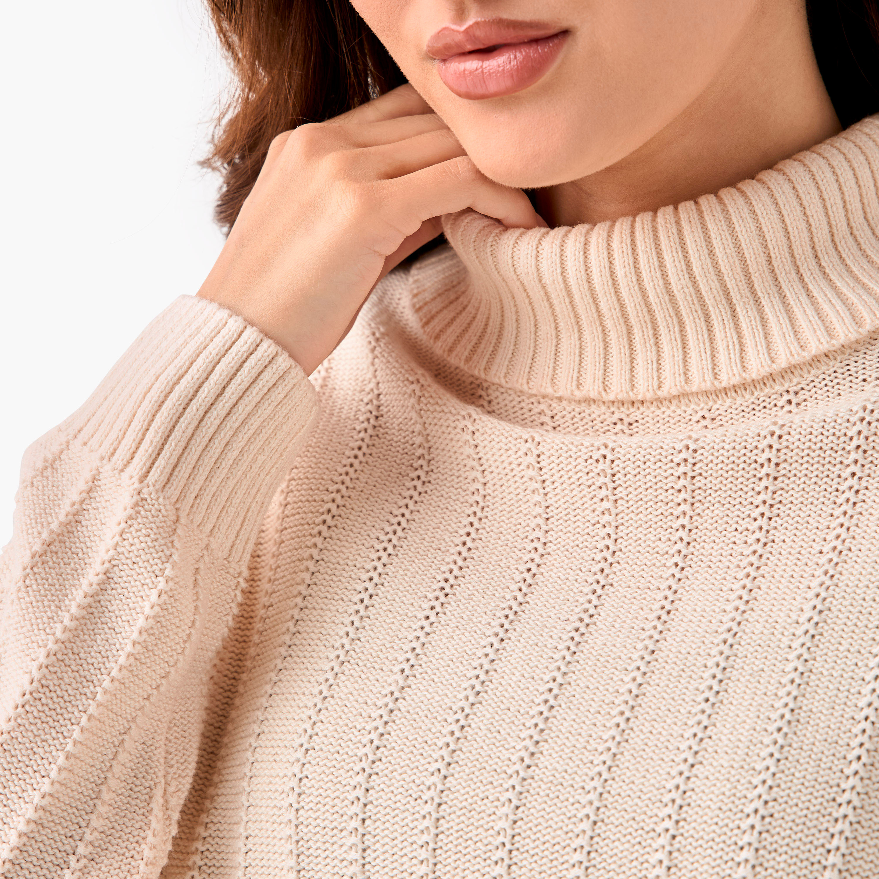 كنزة قطن بقصّة عادية وياقة عالية من لي كوبر-women-clothing-cardigansandjumpers-jumpers-image-2
