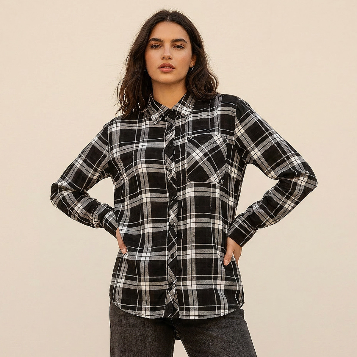 قميص فيسكوز بجيب من لي كوبر-women-clothing-shirtsandblouses-shirts-image-1