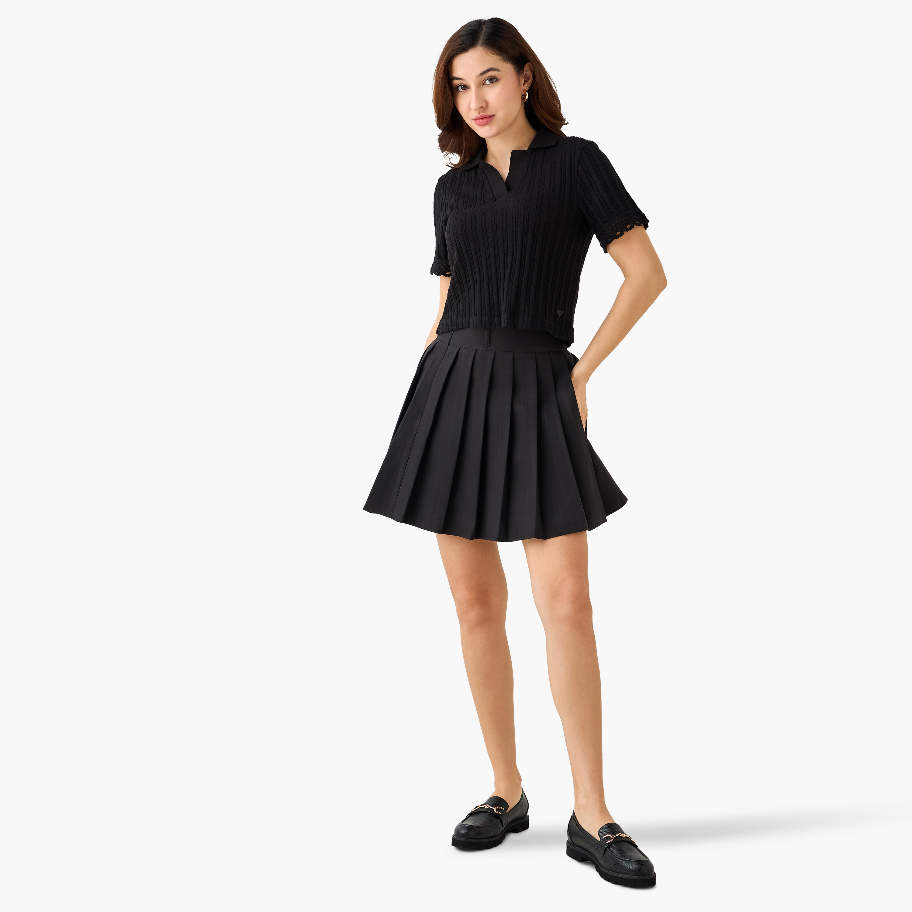 تيشيرت بارز الملمس بقصة عادية من لي كوبر-women-clothing-tshirts-image-2