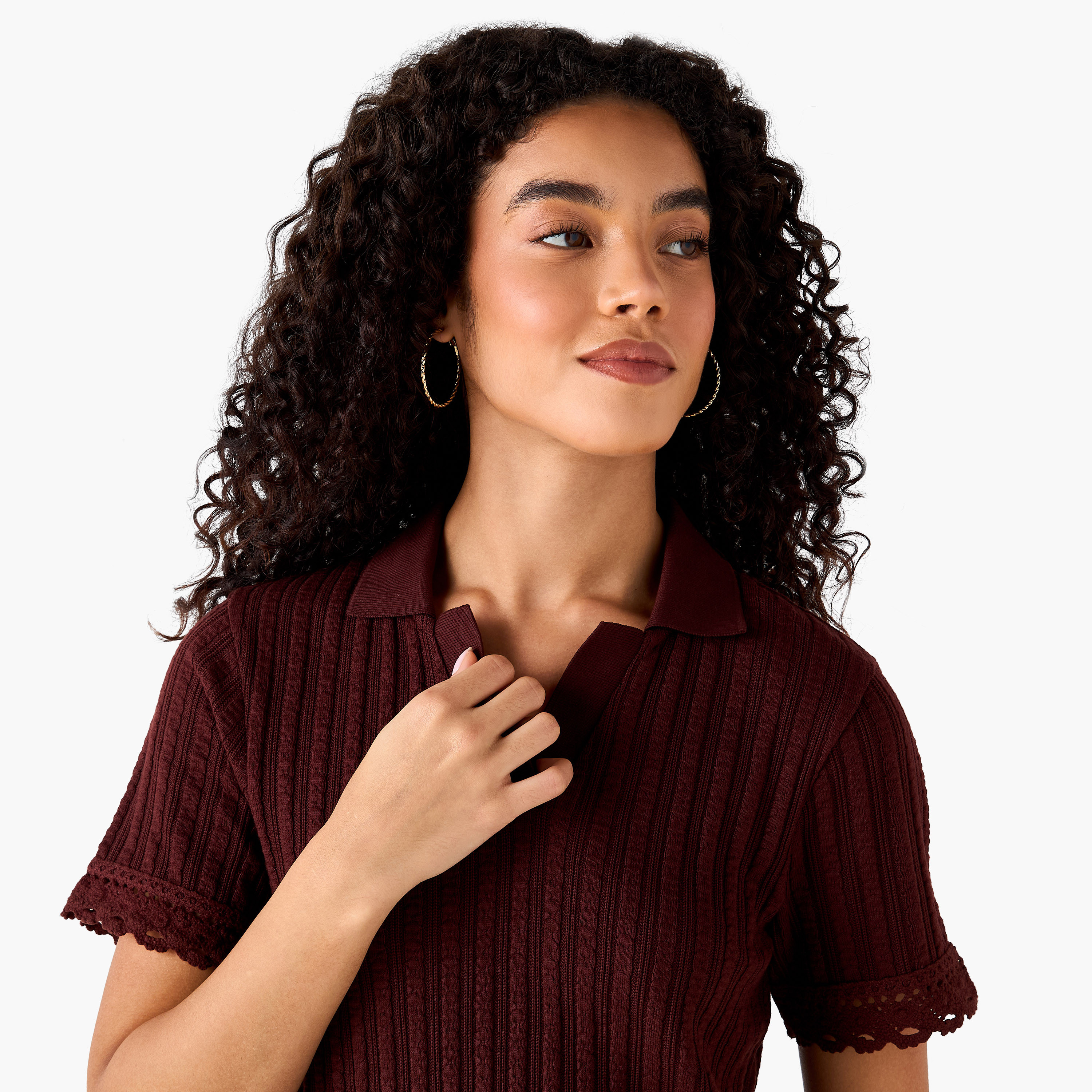 تيشيرت بارز الملمس بقصة عادية من لي كوبر-women-clothing-tshirts-image-4