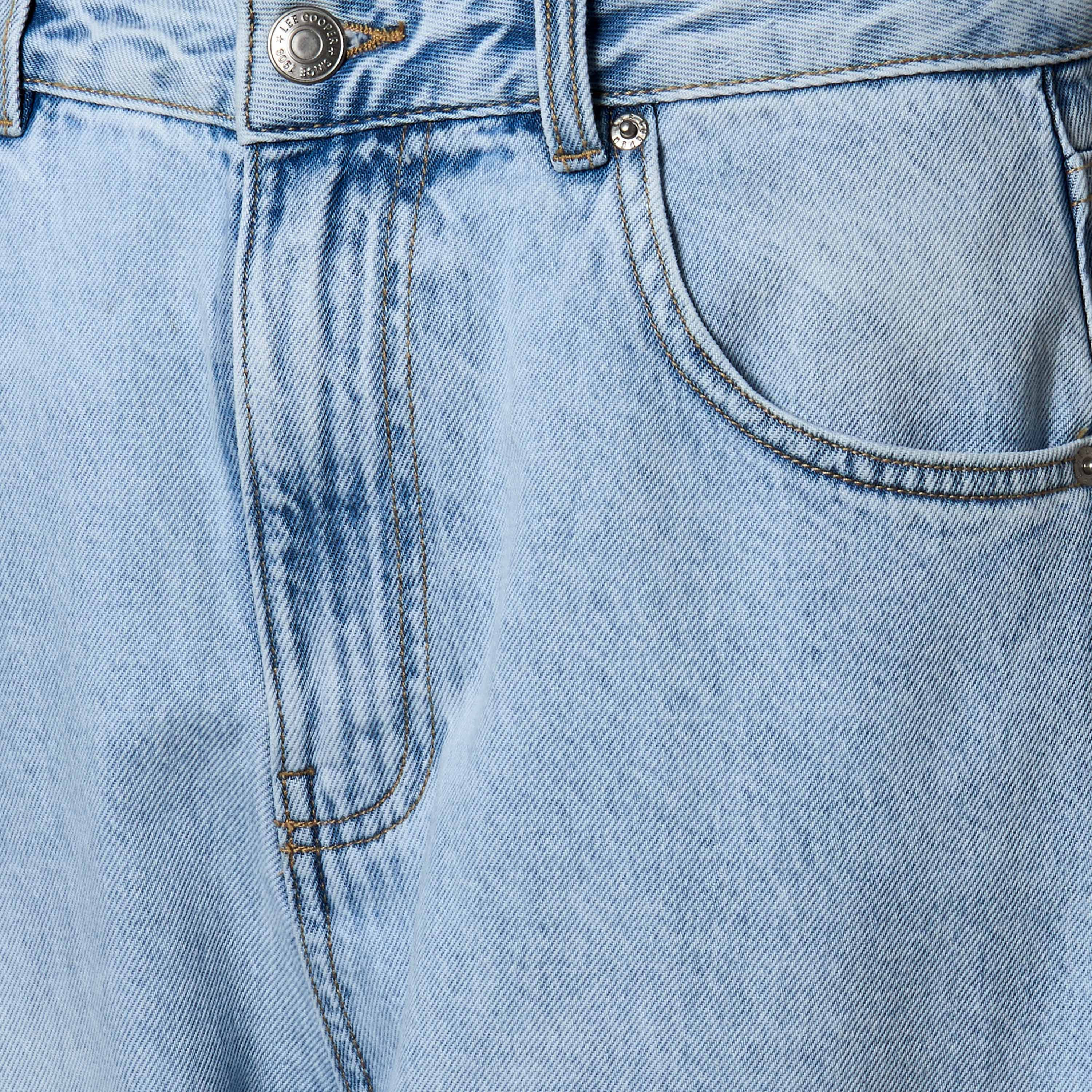 بنطلون جينز قطن بقصة برميل من لي كوبر-women-clothing-bottoms-jeans-image-2