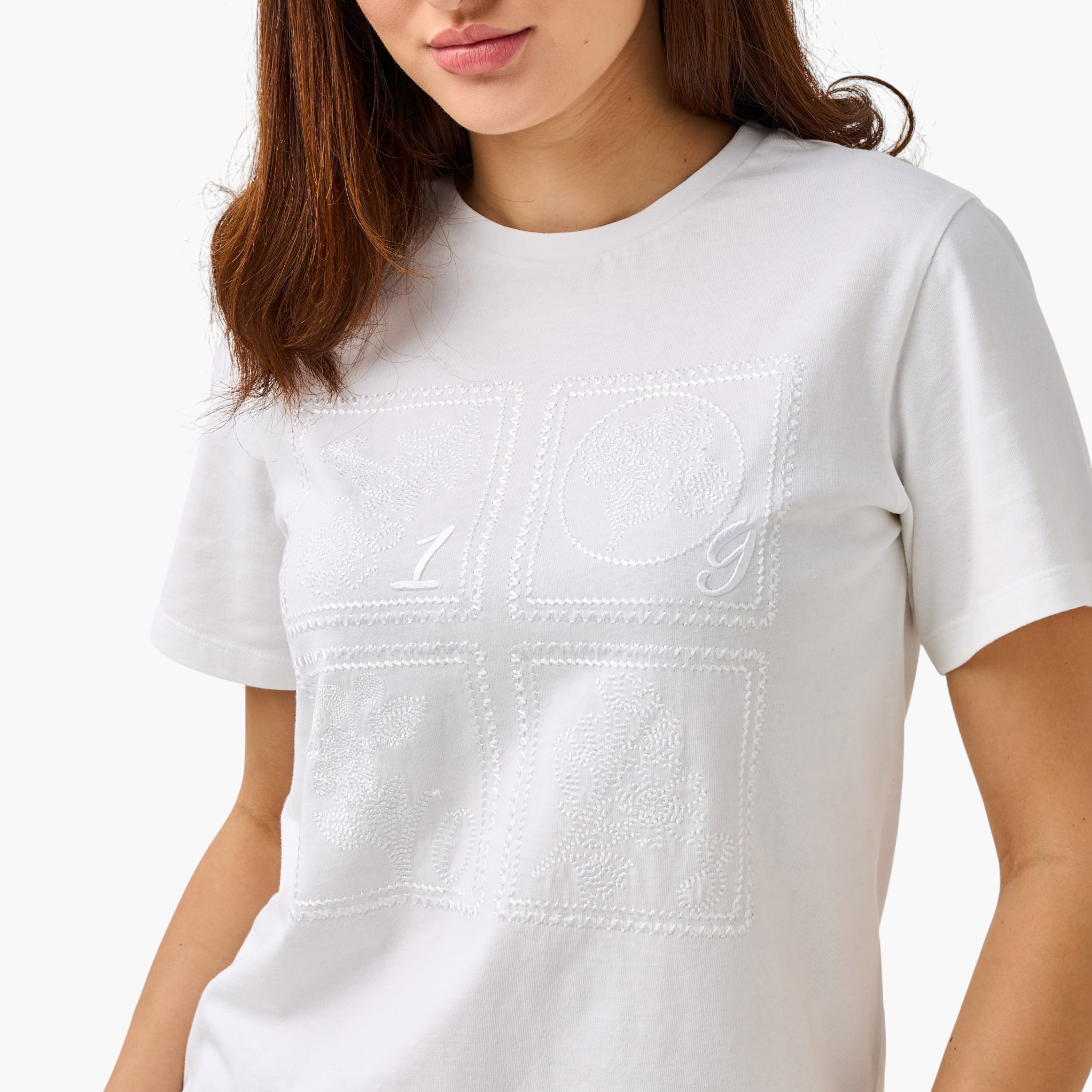تيشيرت قطن بقصة عادية وتطريزات من لي كوبر-women-clothing-tshirts-image-7