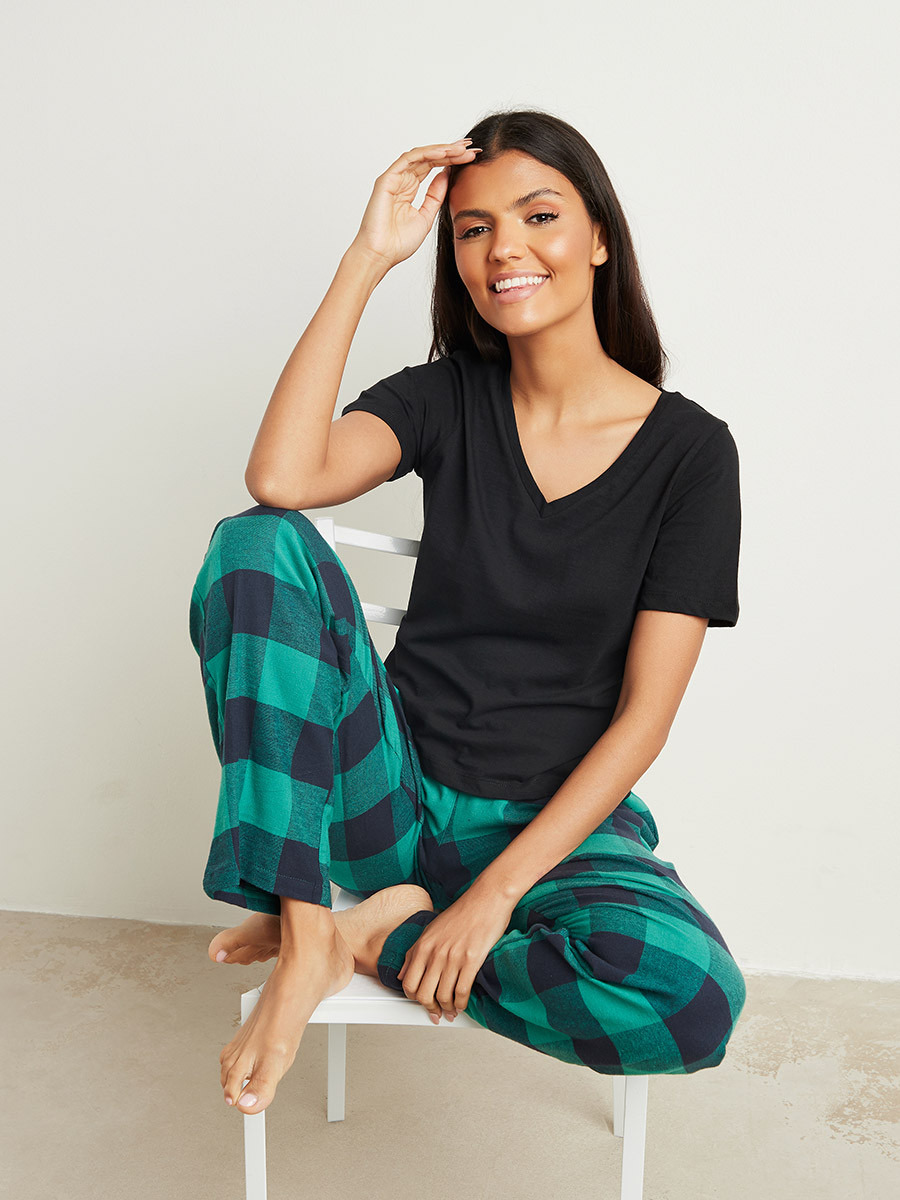 مجموعة من تيشيرت وبنطلون بيجاما من ستايلي-women-clothing-nightwear-pyjamas-longsets-image-1