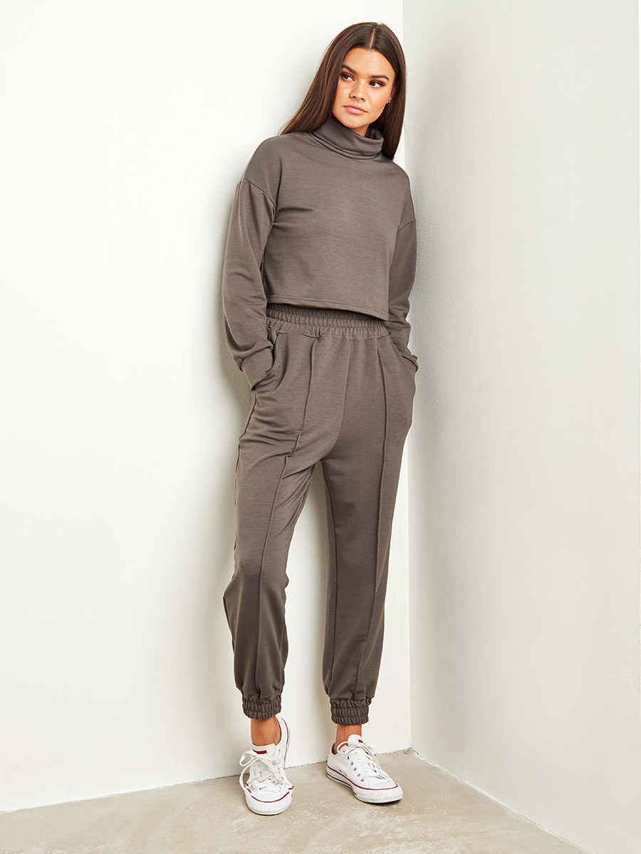 طقم من بلوزة وبنطلون رياضي من ستايلي-women-clothing-nightwear-pyjamas-bottoms-image-1