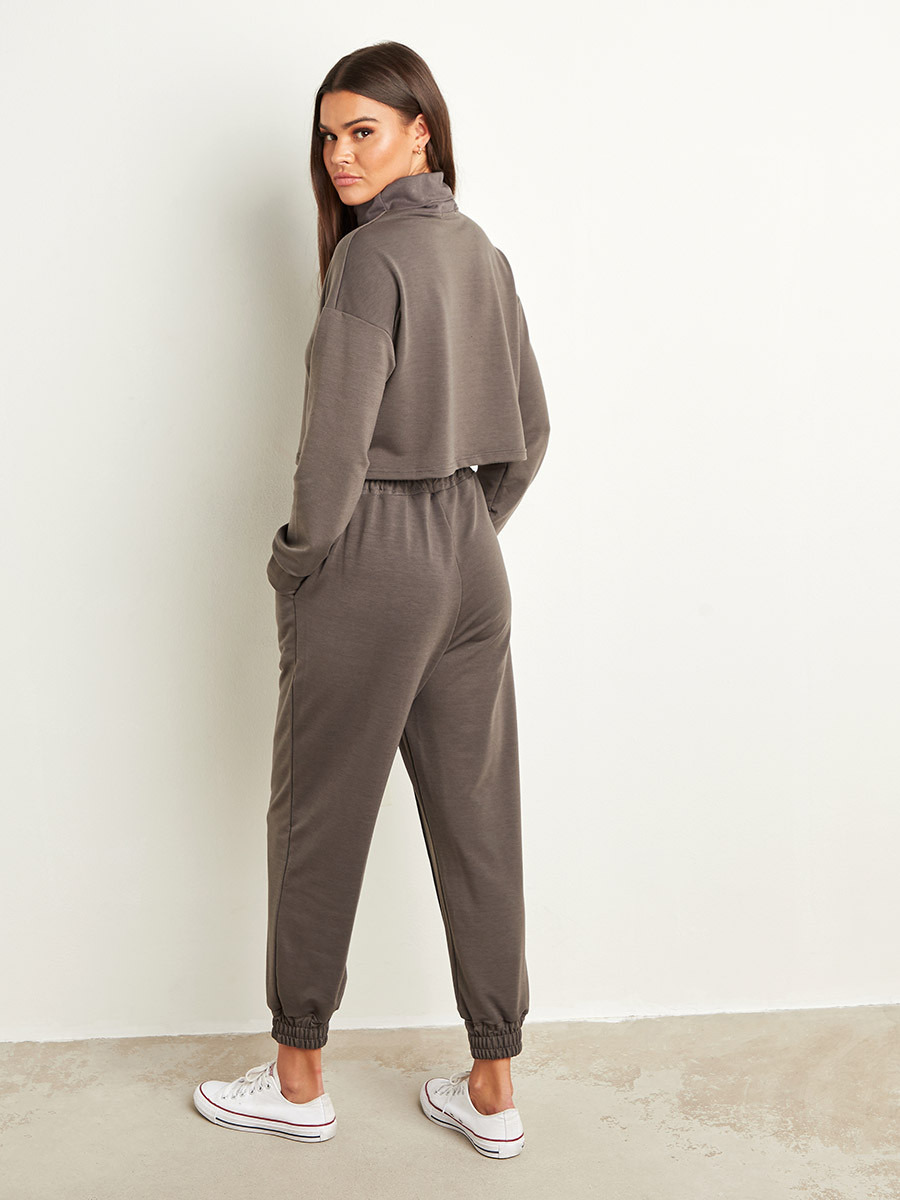 طقم من بلوزة وبنطلون رياضي من ستايلي-women-clothing-nightwear-pyjamas-bottoms-image-3