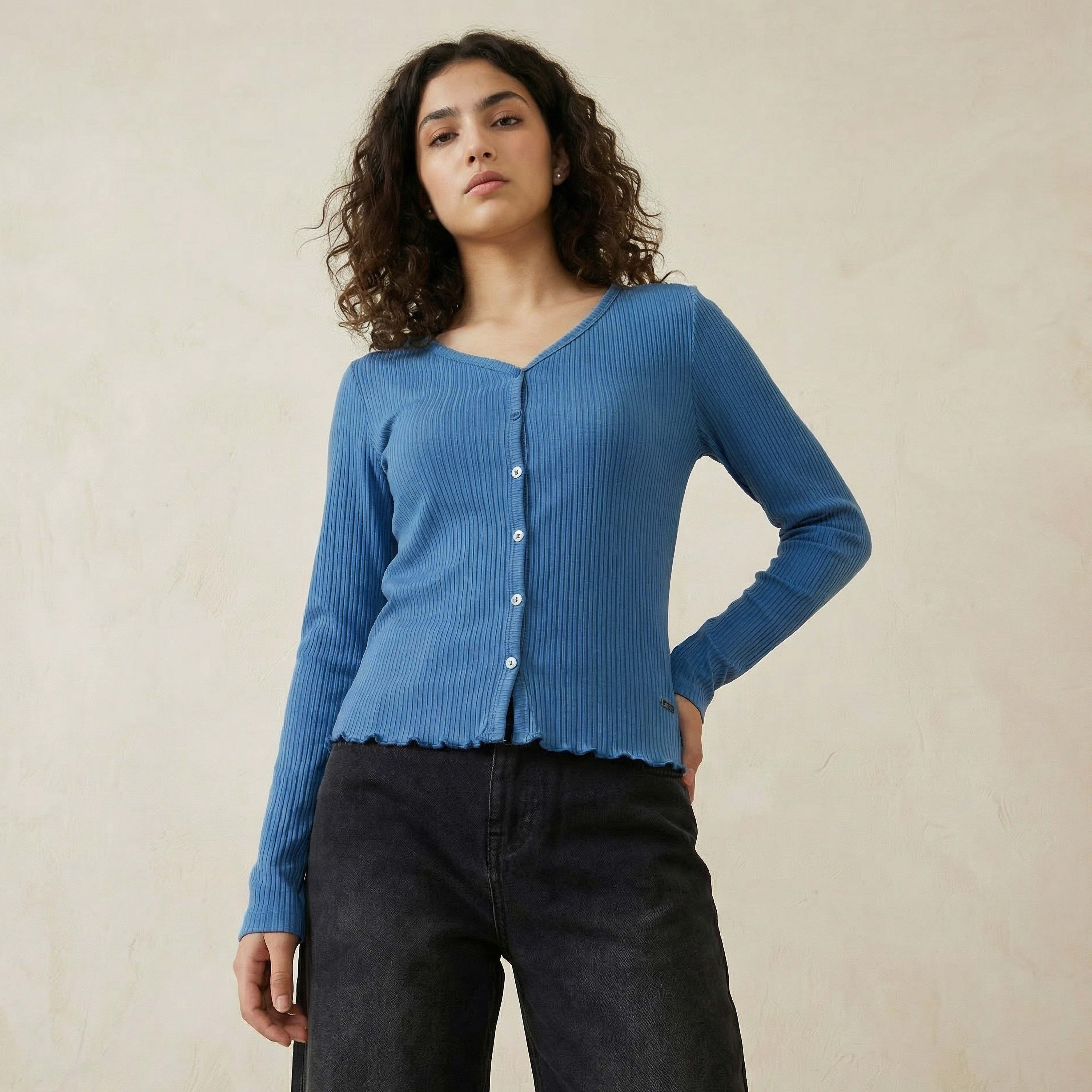 بلوزة قطن بأزرار أمامية من لي كوبر-women-clothing-tshirts-image-1