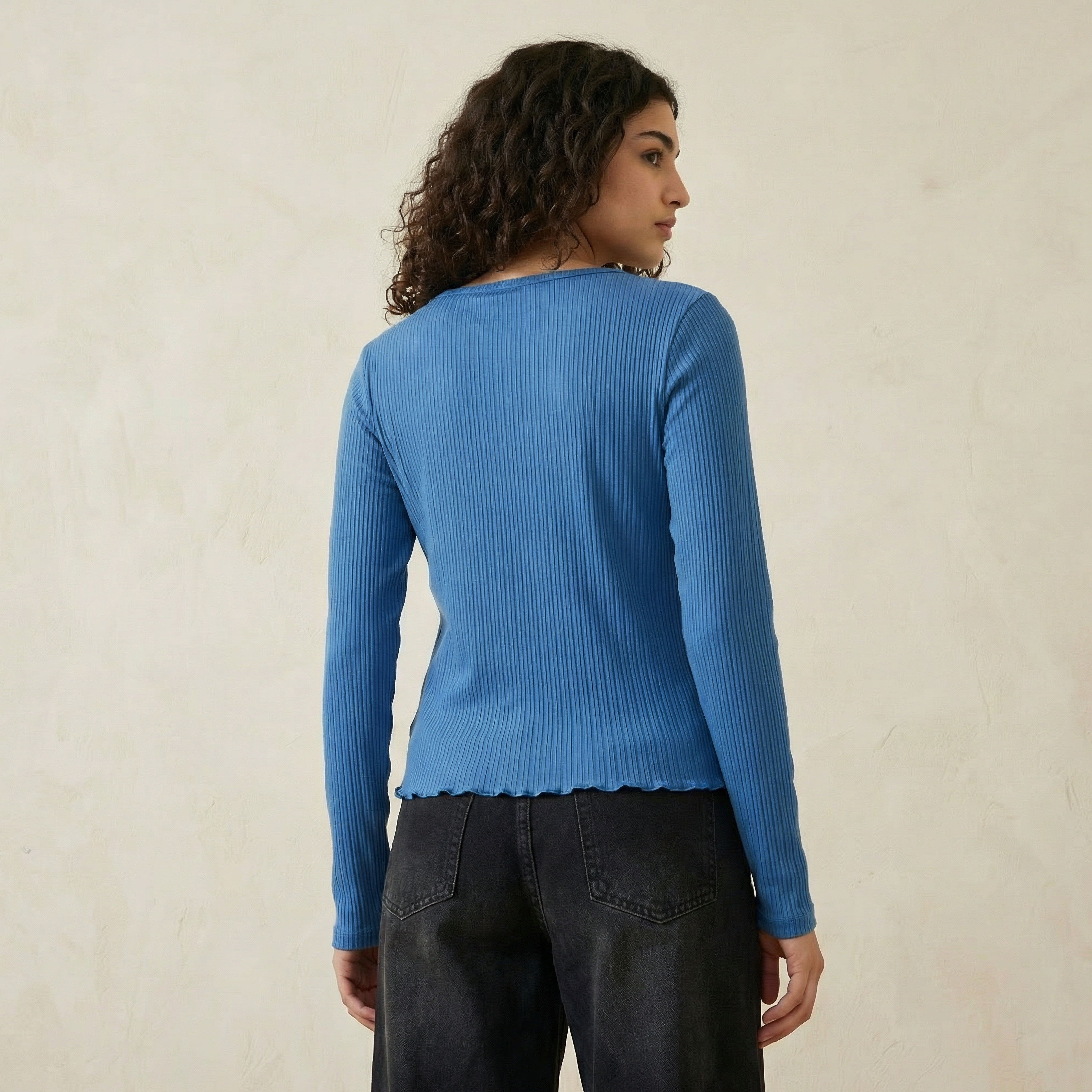 بلوزة قطن بأزرار أمامية من لي كوبر-women-clothing-tshirts-image-4