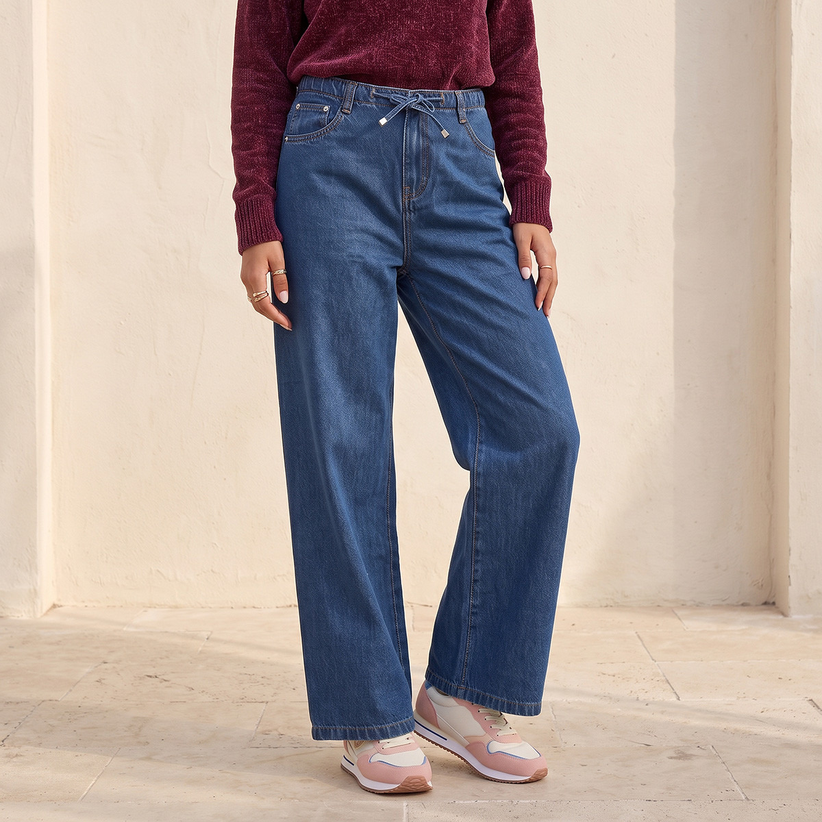 بنطلون قطن بقصة مستقيمة وخصر برباط من لي كوبر-women-clothing-bottoms-jeans-image-2