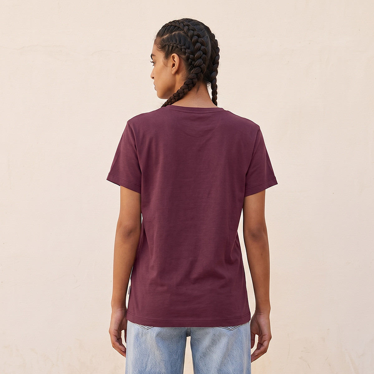 تيشيرت قطن بقصّة مريحة وطبعات من لي كوبر-women-clothing-tshirts-image-3