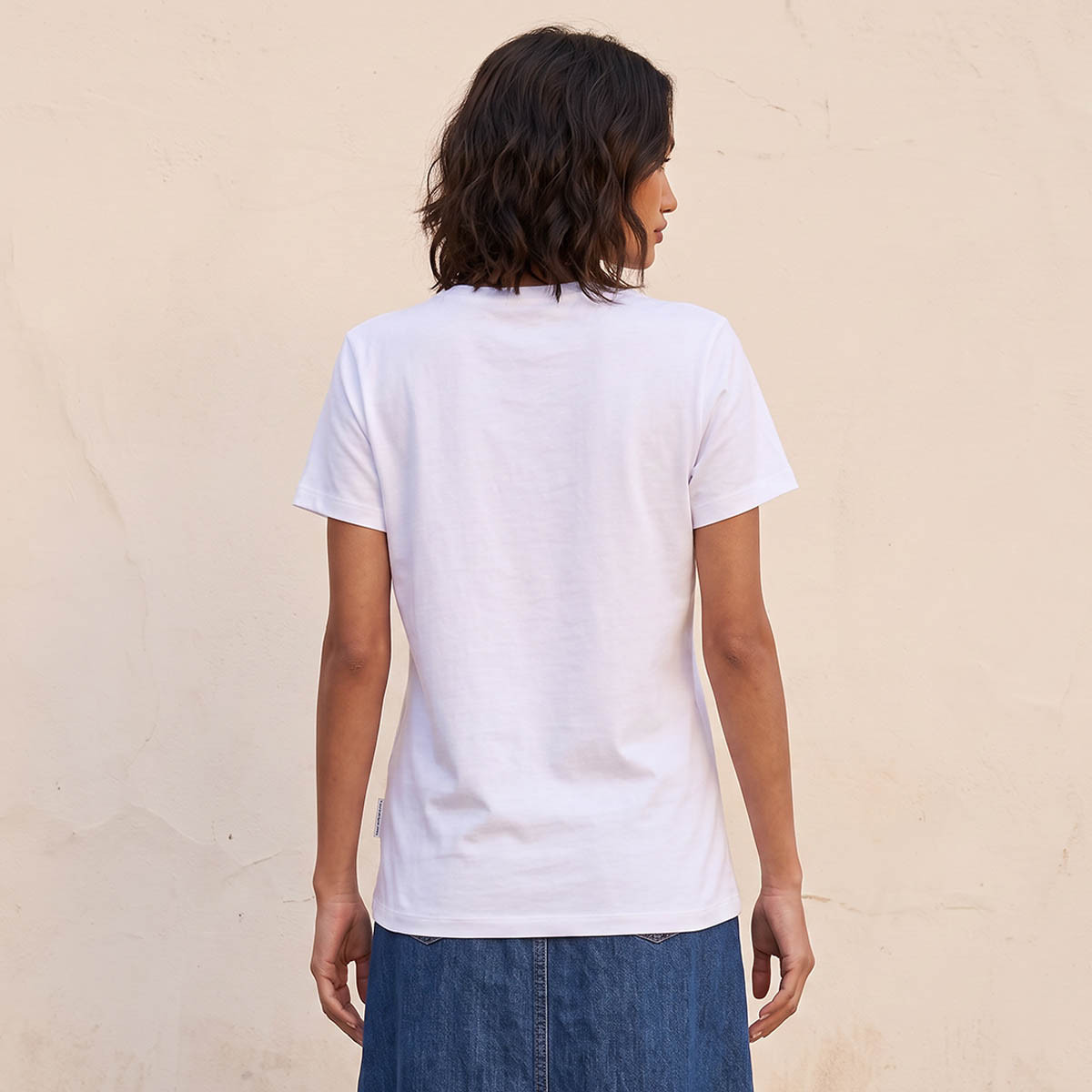 تيشيرت قطن بقصّة مريحة وطبعات من لي كوبر-women-clothing-tshirts-image-4