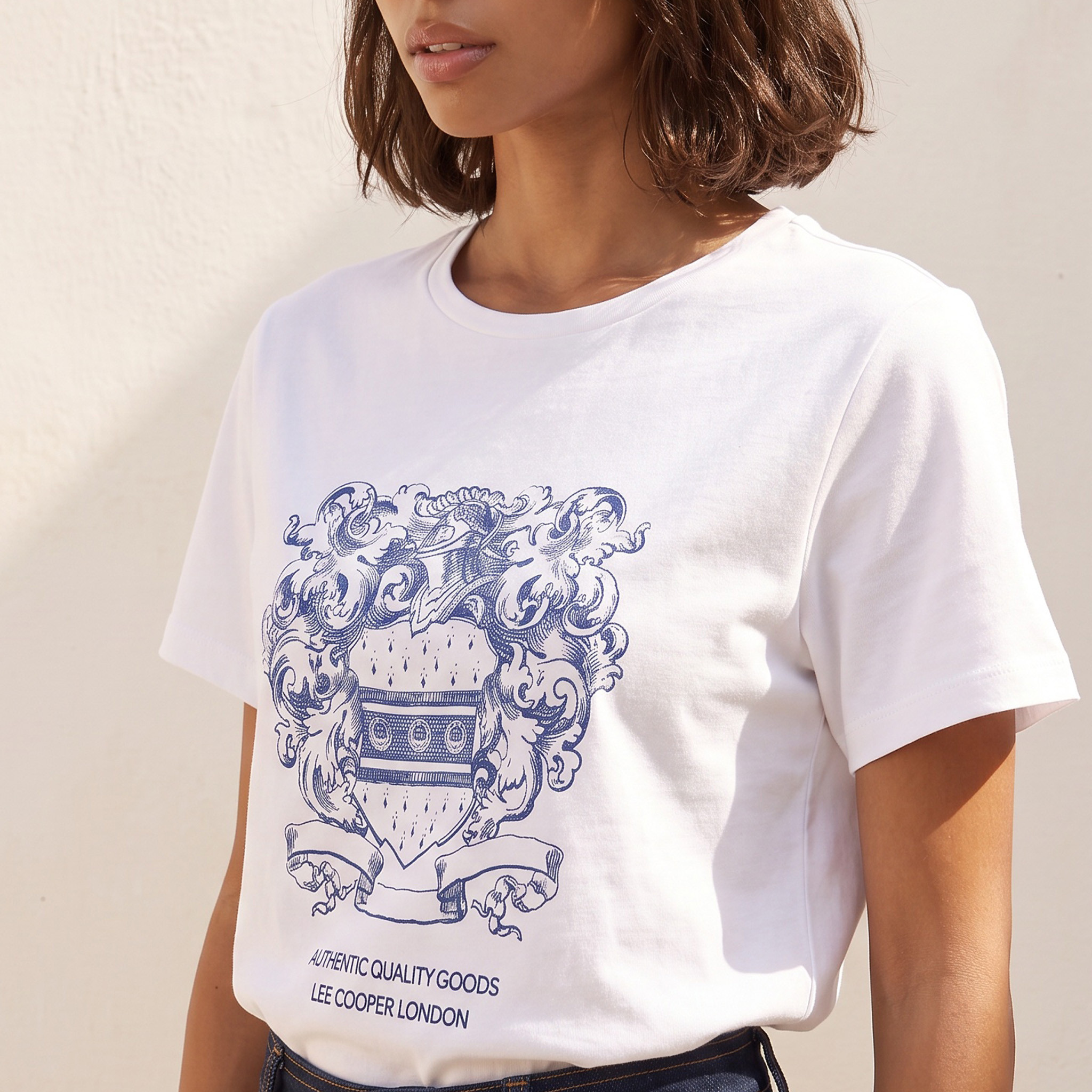 تيشيرت قطن بقصة مريحة من لي كوبر-women-clothing-tshirts-image-5