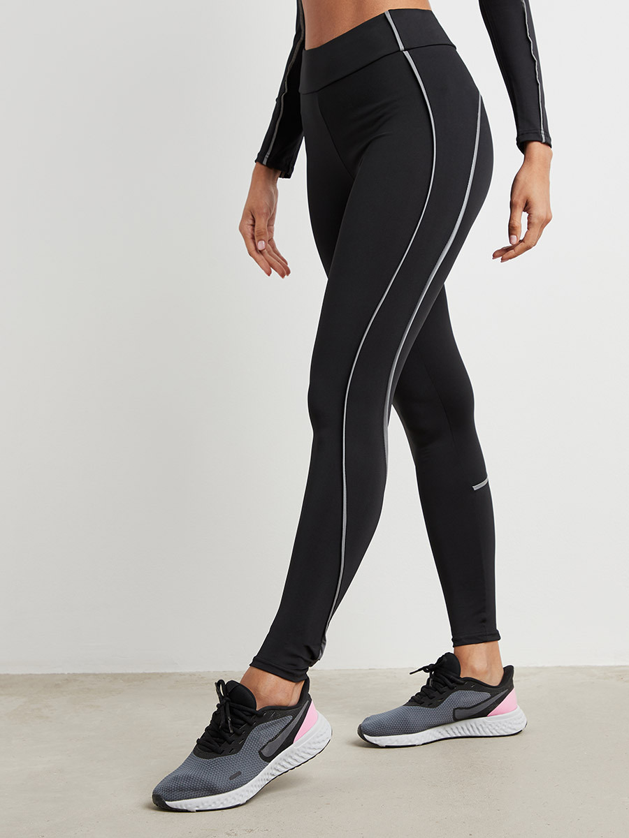 مجموعة من بلوزة رياضية وليقنز من ستايلي-sports-women-clothing-tshirtsandvests-image-5
