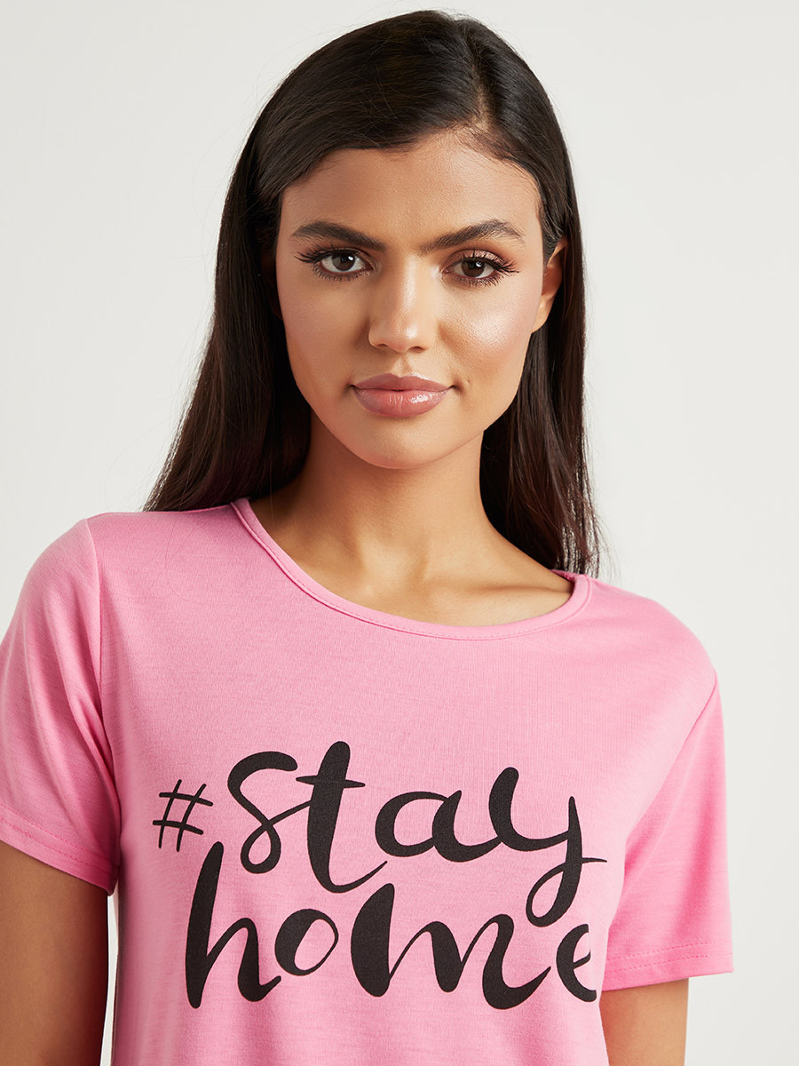 بيجاما من تيشيرت بكشكش وبنطلون من ستايلي-women-clothing-nightwear-pyjamas-longsets-image-4