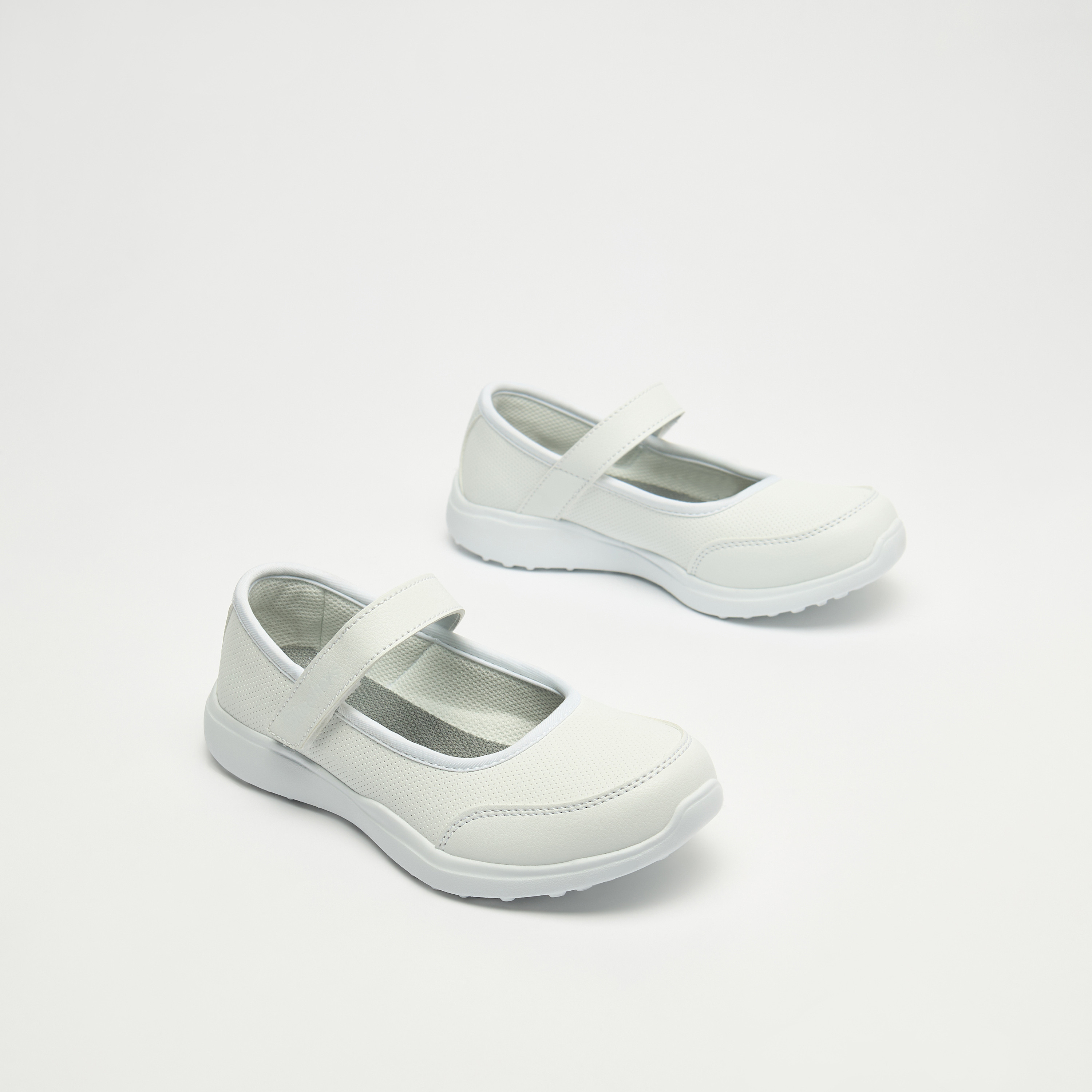 حذاء للبنات سهل الارتداء من سكيتشرز ميكروستريدس | 302627L-girls-shoes-schoolshoes-image-8
