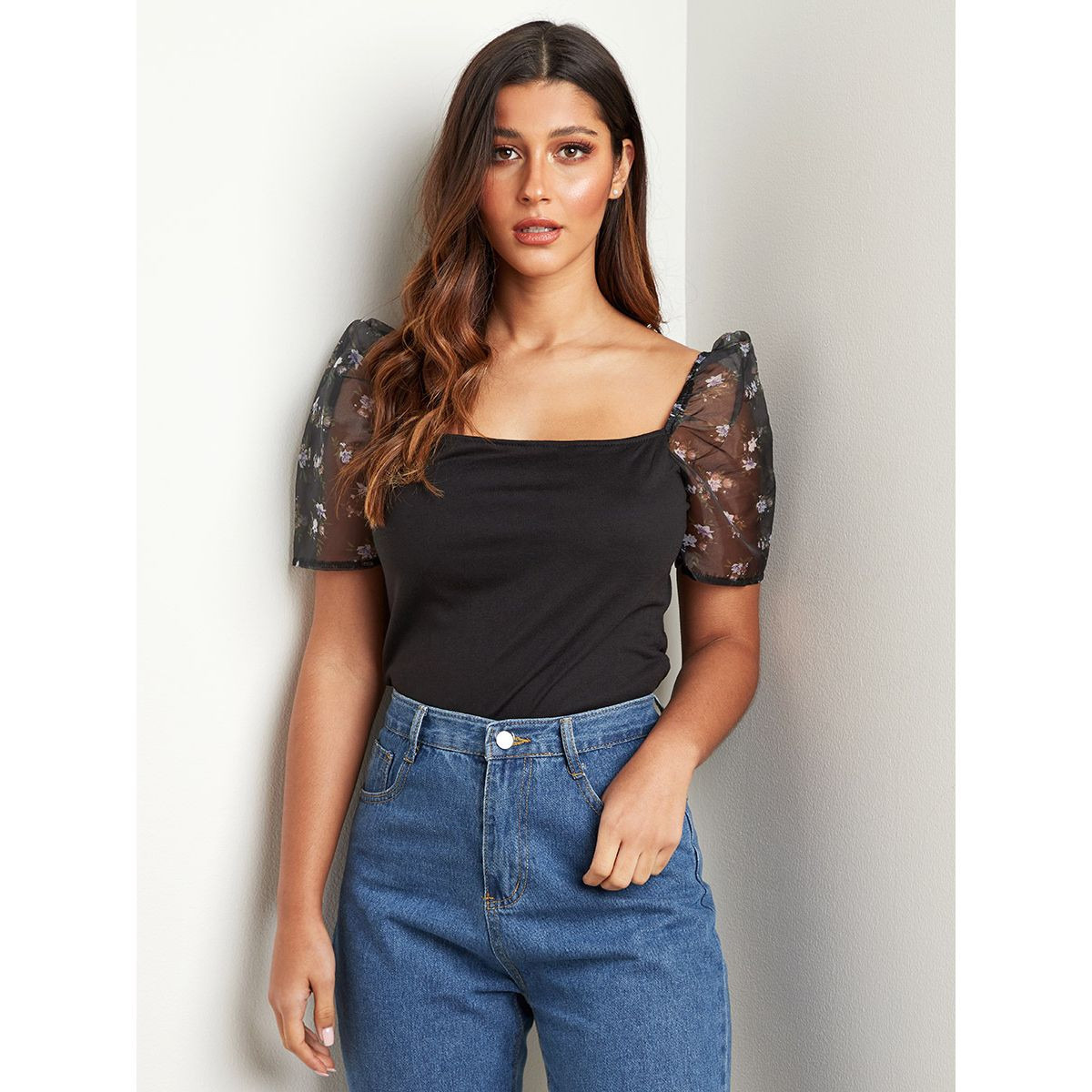بلوزة بقصة ضيقة وأكمام شفافة من ستايلي-women-clothing-shirtsandblouses-blouses-image-1