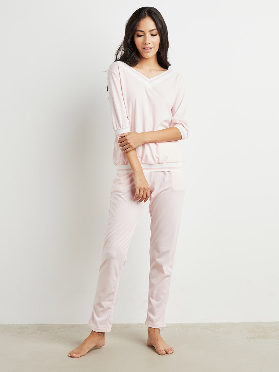 مجموعة من بلوزة وبنطلون مخطط من ستايلي-women-clothing-nightwear-pyjamas-bottoms-image-1
