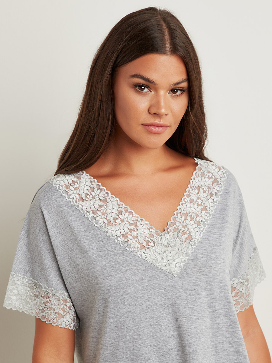 Styli Lace Trim T-shirt and Pyjama Set-women-clothing-nightwear-pyjamas-longsets-image-5
