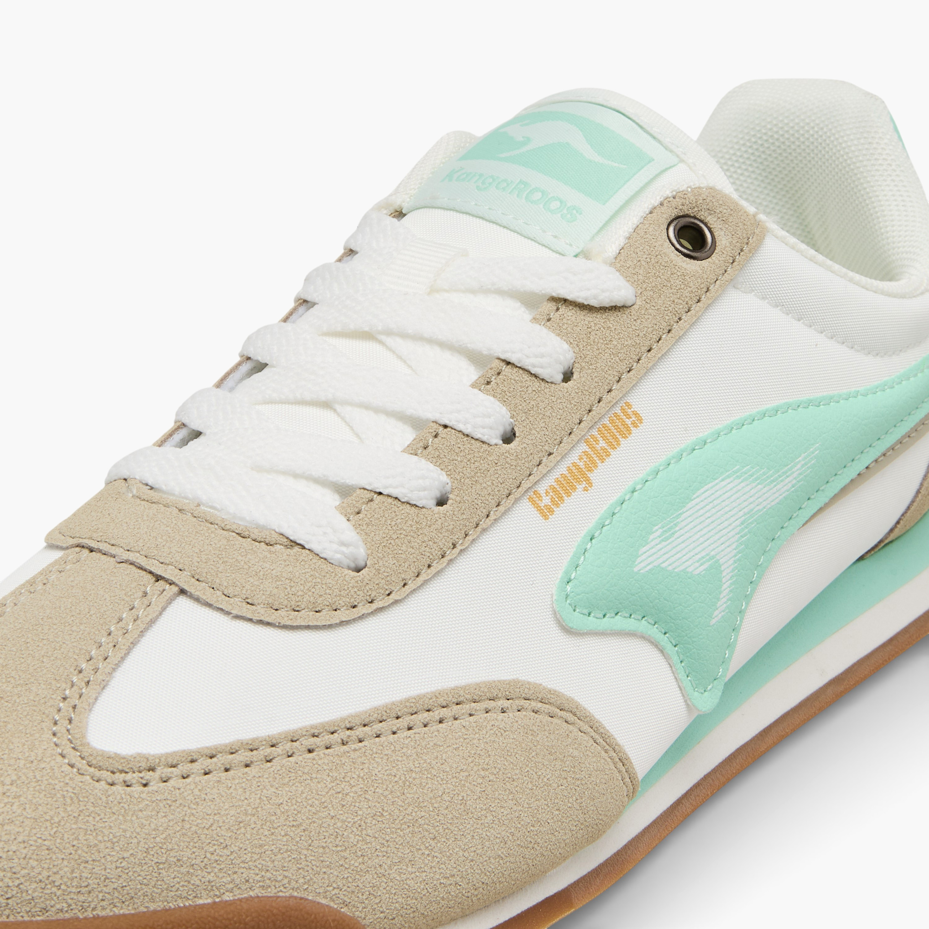حذاء رياضي برباط إغلاق للنساء من كانجاروس-women-shoes-sports-image-4