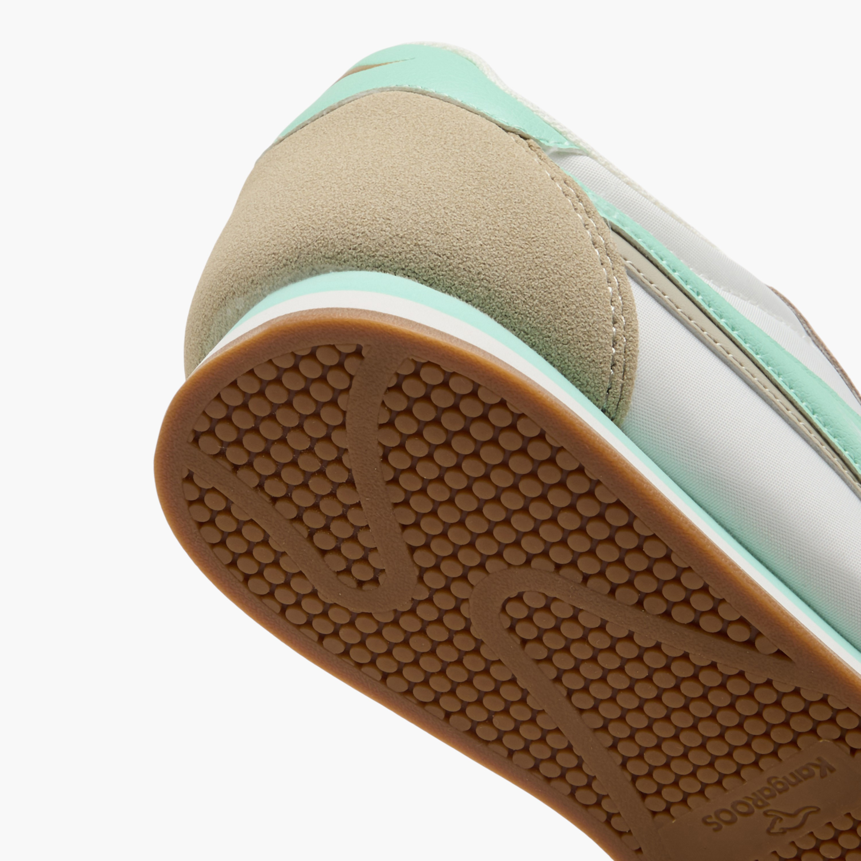 حذاء رياضي برباط إغلاق للنساء من كانجاروس-women-shoes-sports-image-5