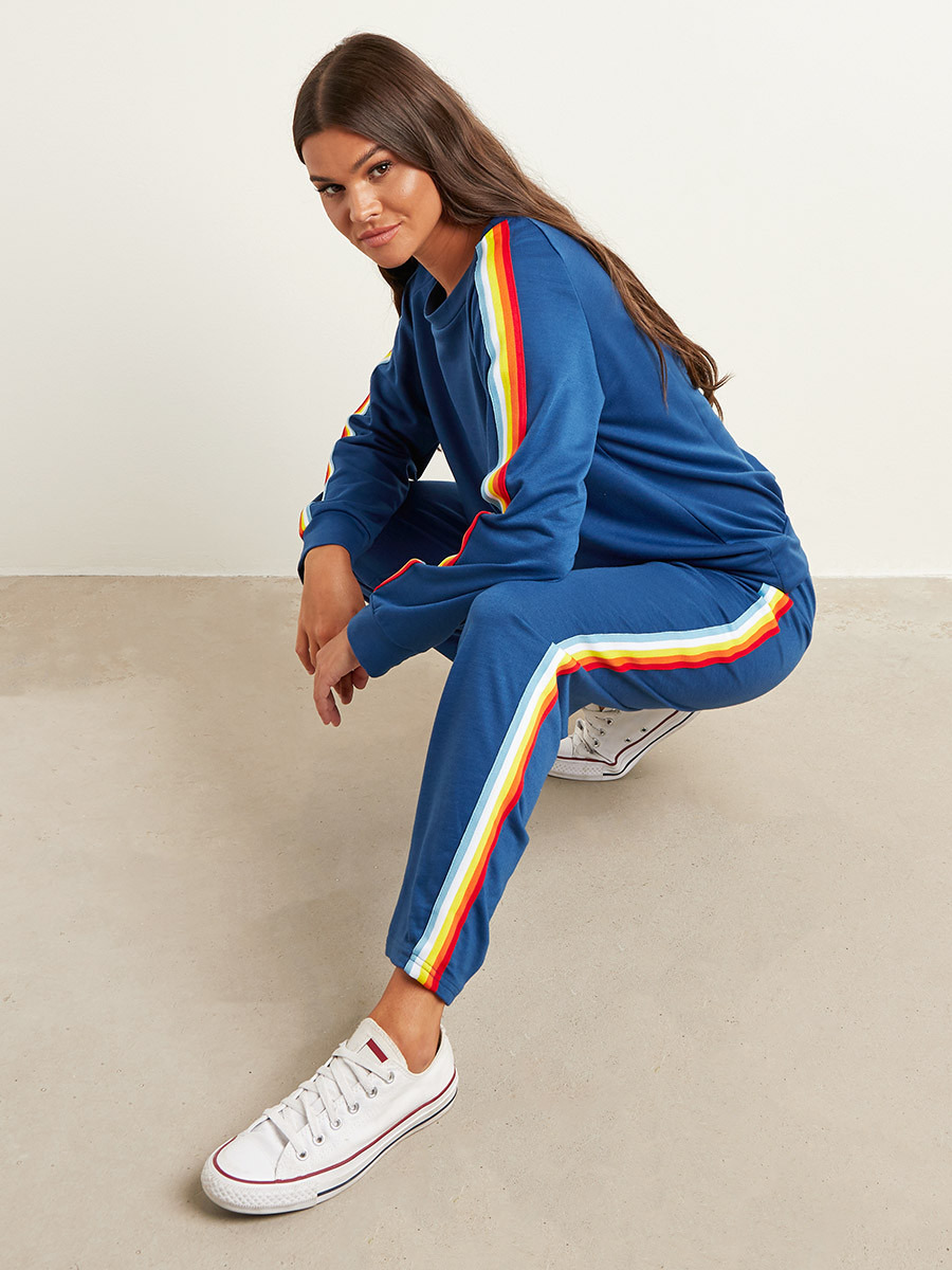 Styli Rainbow Side Tape Panel Detail Top and Relaxed Fit Pants Lounge Set-women-clothing-nightwear-pyjamas-bottoms-image-2