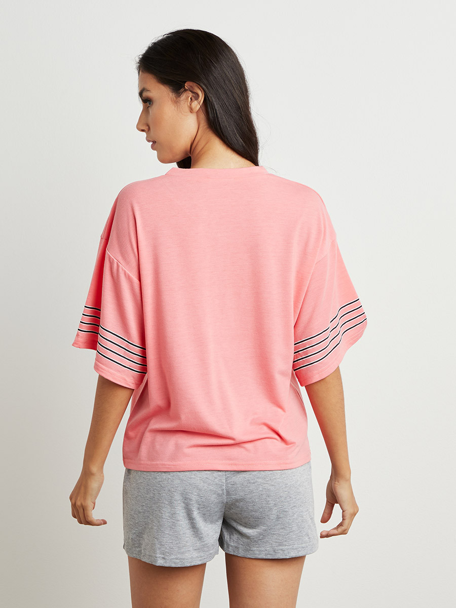 مجموعة من تيشيرت وشورت مطبوع من ستايلي-women-clothing-nightwear-pyjamas-longsets-image-3