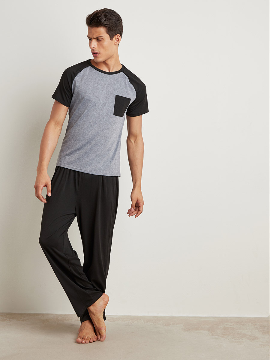 مجموعة من تيشيرت وبنطلون بيجاما-men-clothing-nightwear-pyjamaandshorts-image-1