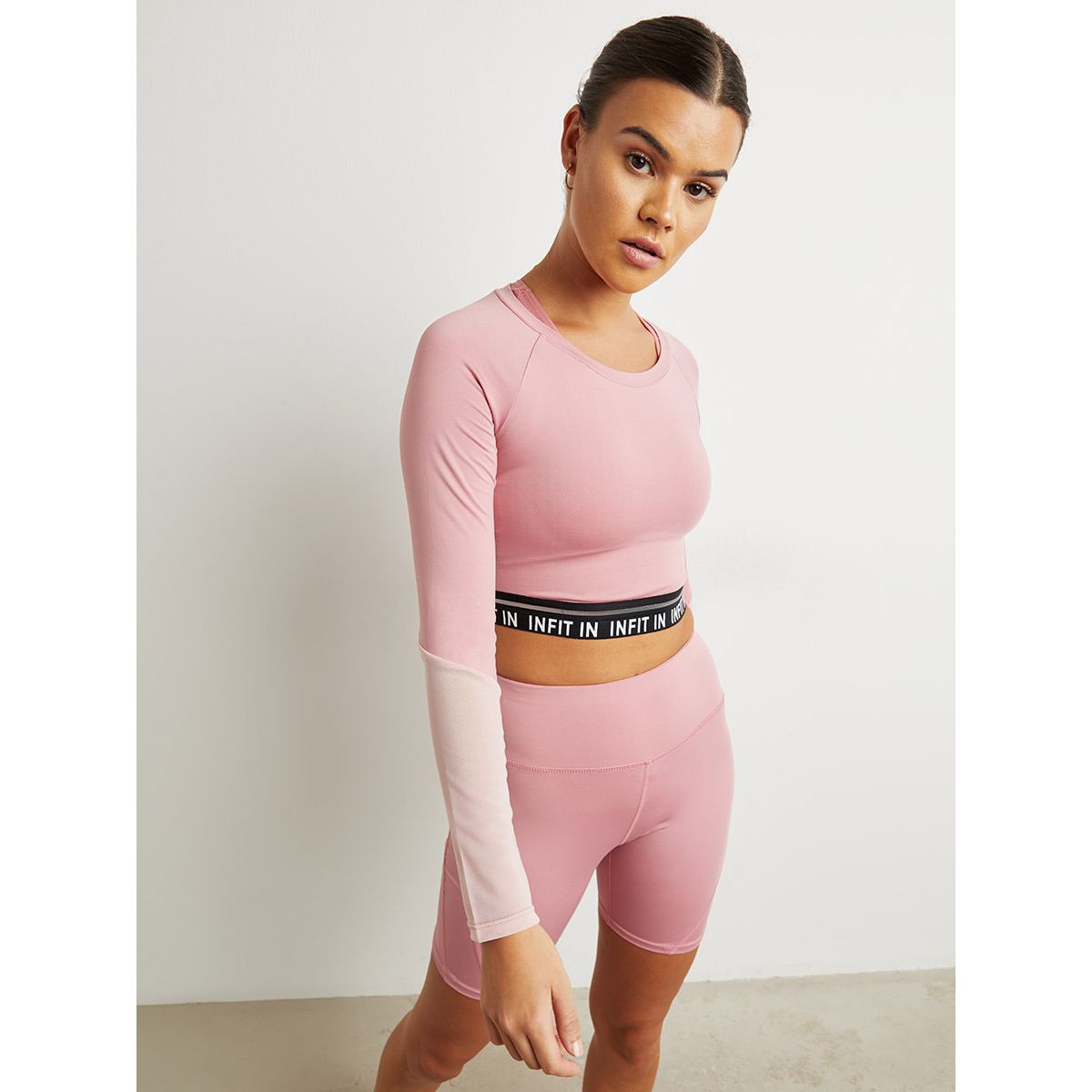 بلوزة رياضية بأكمام طويلة من ستايلي-sports-women-clothing-tshirtsandvests-image-1