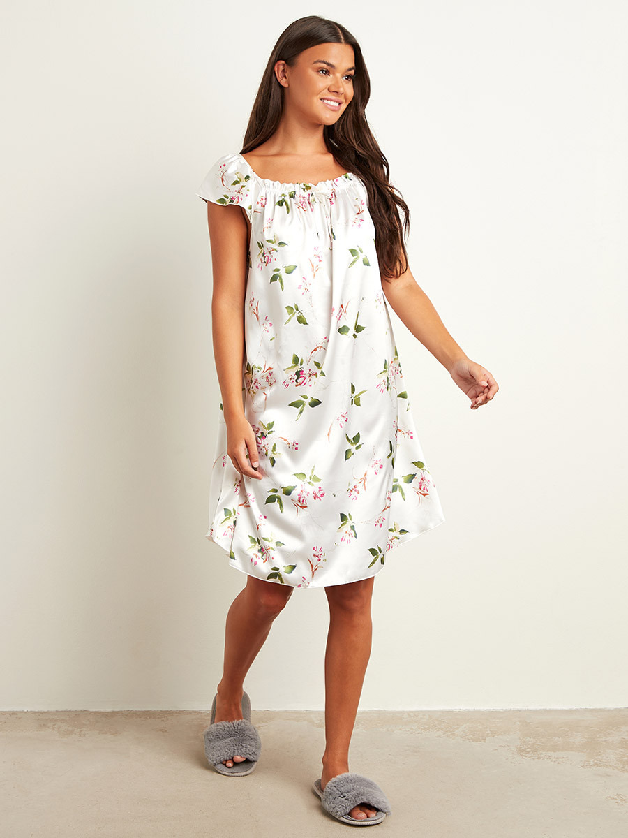 Styli Floral Printed Scoop Neck Nightdress-women-clothing-nightwear-nighties-image-1