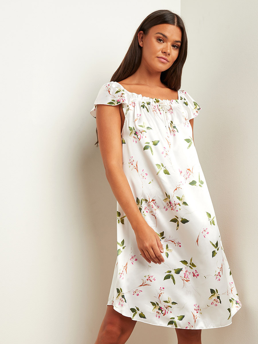Styli Floral Printed Scoop Neck Nightdress-women-clothing-nightwear-nighties-image-3