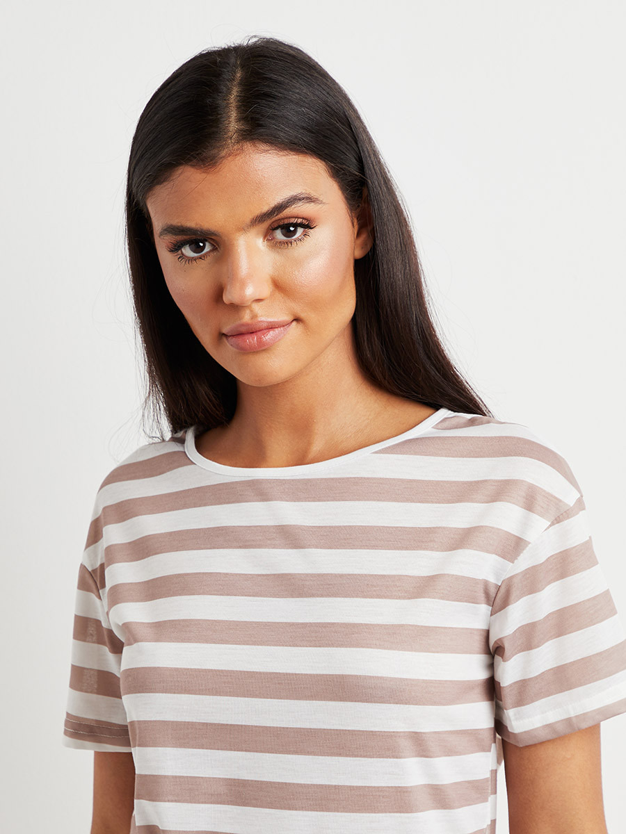 مجموعة من تيشيرت مخطط وشورت من ستايلي-women-clothing-nightwear-pyjamas-bottoms-image-4