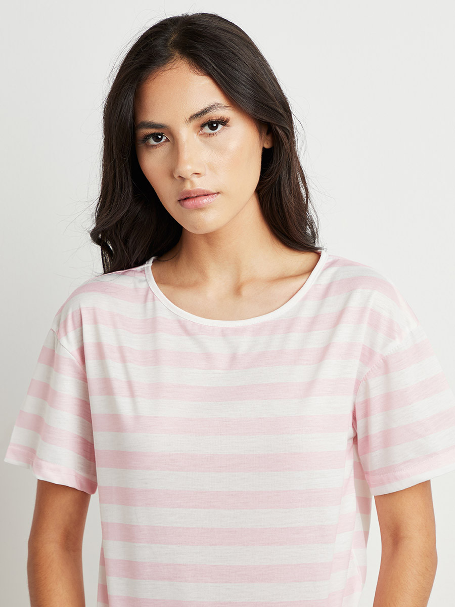 مجموعة من تيشيرت مخطط وشورت من ستايلي-women-clothing-nightwear-pyjamas-bottoms-image-3