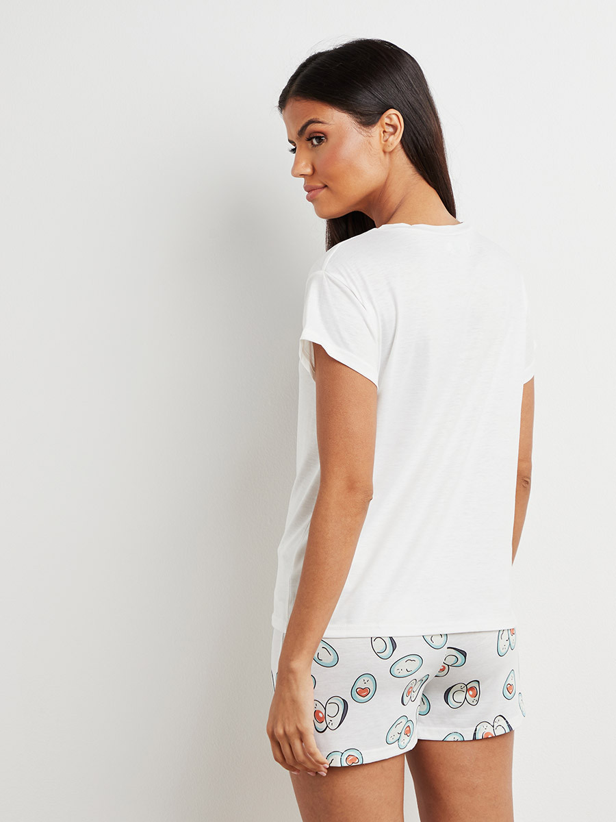 مجموعة من تيشيرت مطبوع وشورت من ستايلي-women-clothing-nightwear-pyjamas-bottoms-image-6