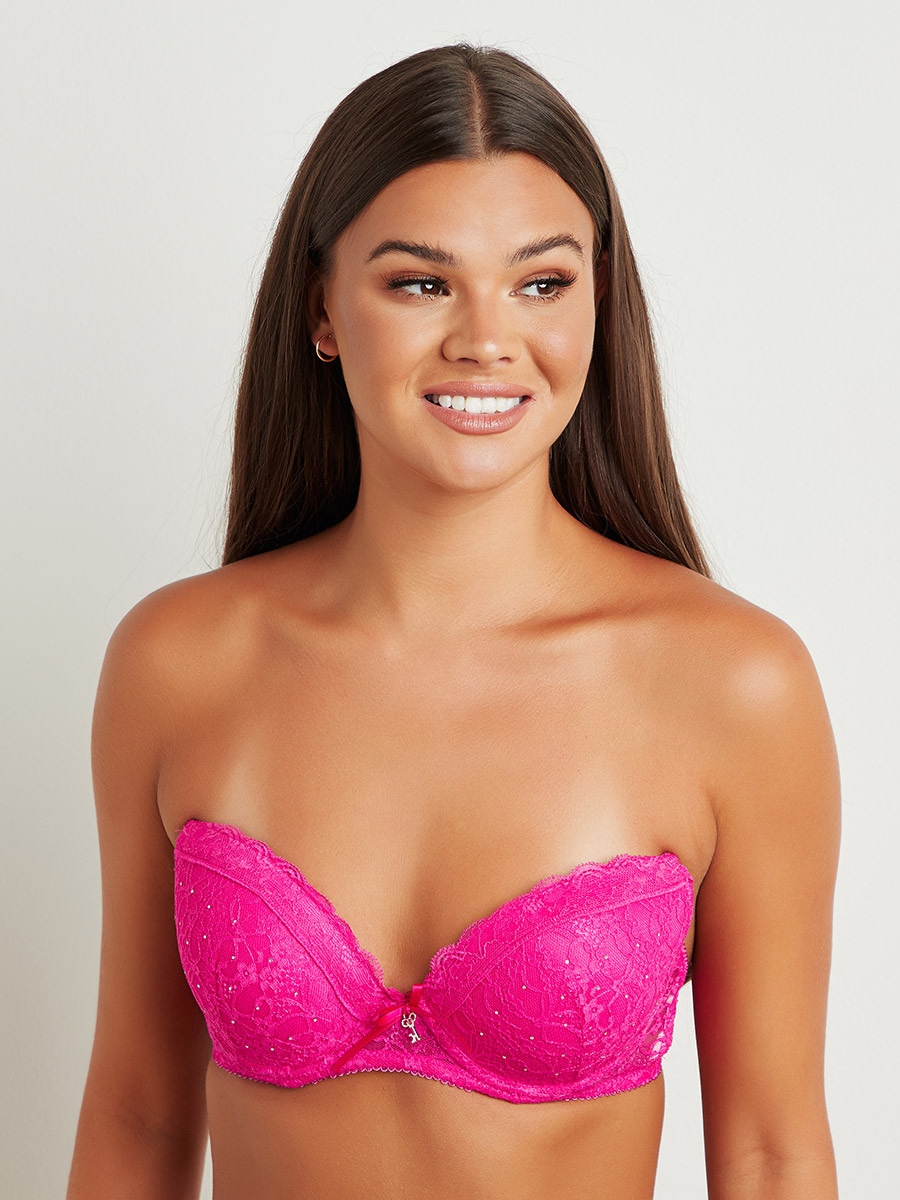 مجموعة من صدرية بتفاصيل دانتيل وثونج من ستايلي-women-clothing-lingerie-lingeriesets-image-5