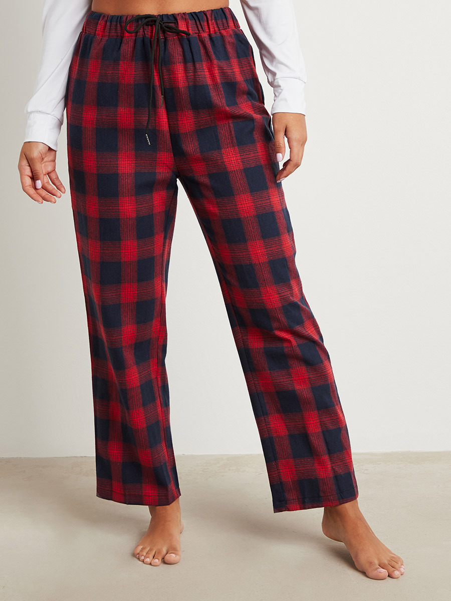 طقم بيجاما مطبوعة وبلوزة بزر من ستايلي-women-clothing-nightwear-pyjamas-bottoms-image-3