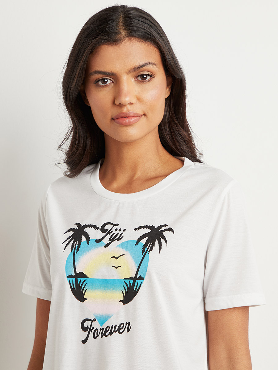 مجموعة من تيشيرت مطبوع وشورت من ستايلي-women-clothing-nightwear-pyjamas-bottoms-image-3