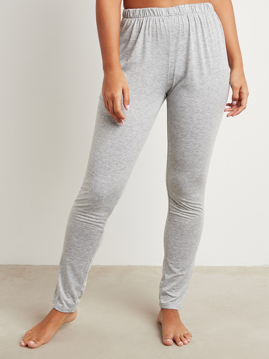 Styli Contrast Pocket Printed T-shirt and Pyjama Set-women-clothing-nightwear-pyjamas-longsets-image-3
