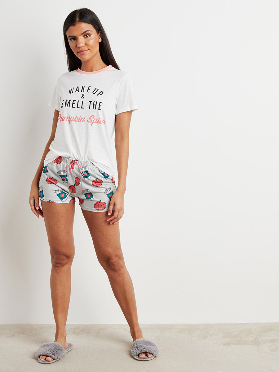 Styli Pumpkin Slogan Print T-shirt and AOP Short Set-women-clothing-nightwear-pyjamas-bottoms-image-2