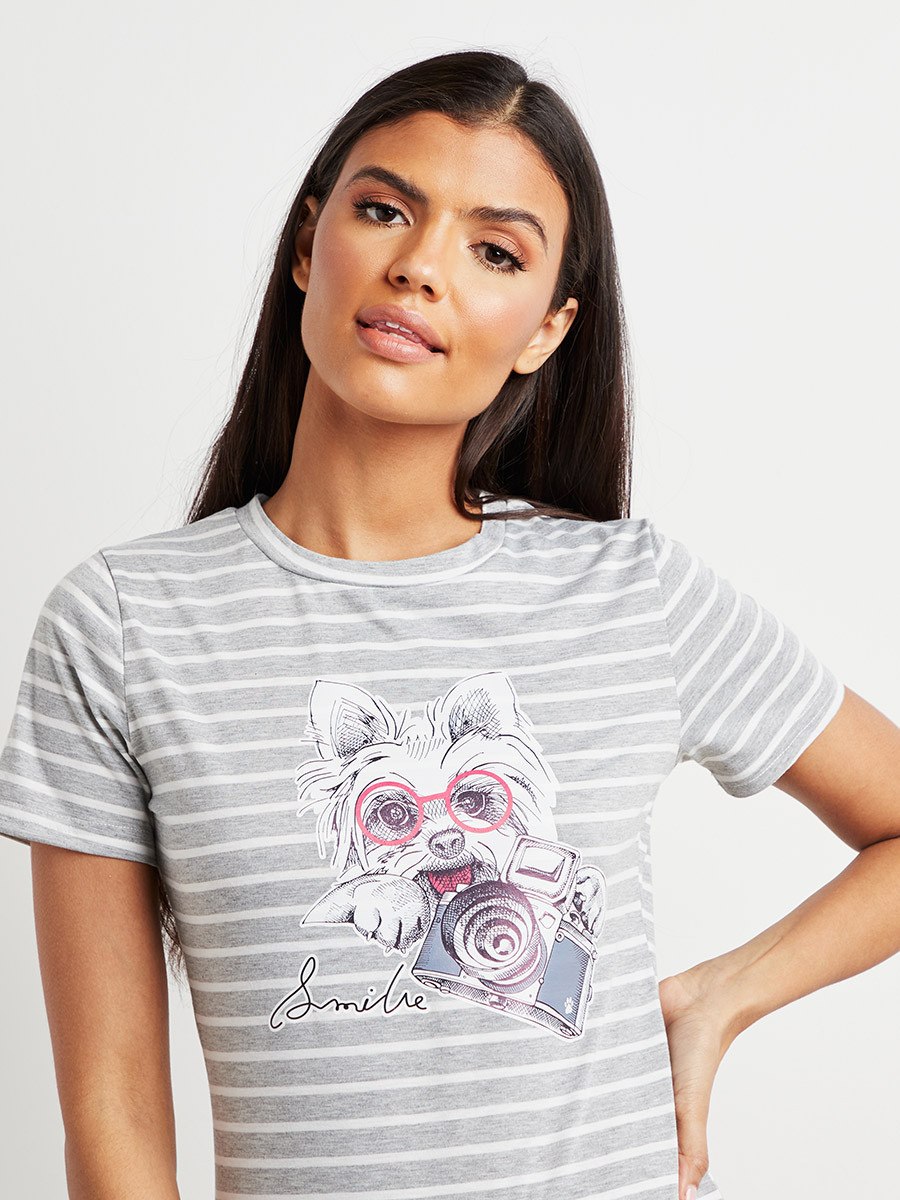 مجموعة من تيشيرت مطبوع وبنطلون كابري من ستايلي-women-clothing-nightwear-pyjamas-longsets-image-4