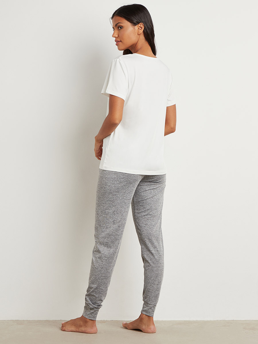 مجموعة من تيشيرت مطبوع وبنطلون بيجاما من ستايلي-women-clothing-nightwear-pyjamas-bottoms-image-4