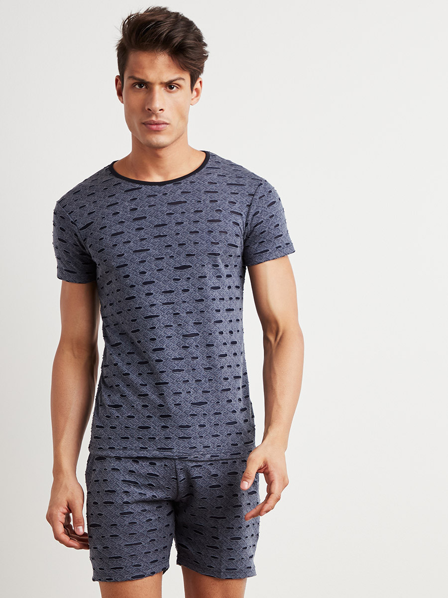مجموعة من تيشيرت بارز الملمس وشورت-men-clothing-nightwear-tshirts-image-4