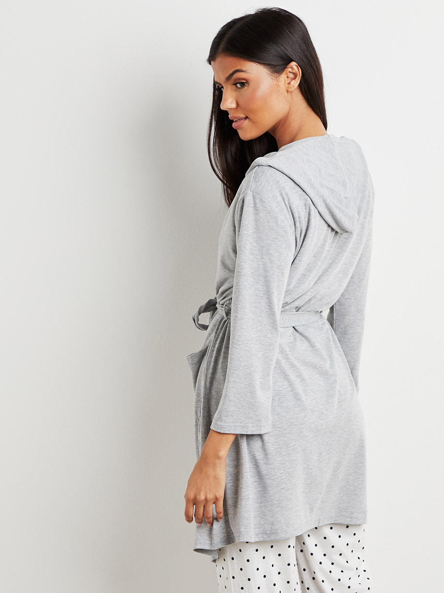 روب سادة بأكمام طويلة وحزام خصر من ستايلي-women-clothing-nightwear-robes-image-4