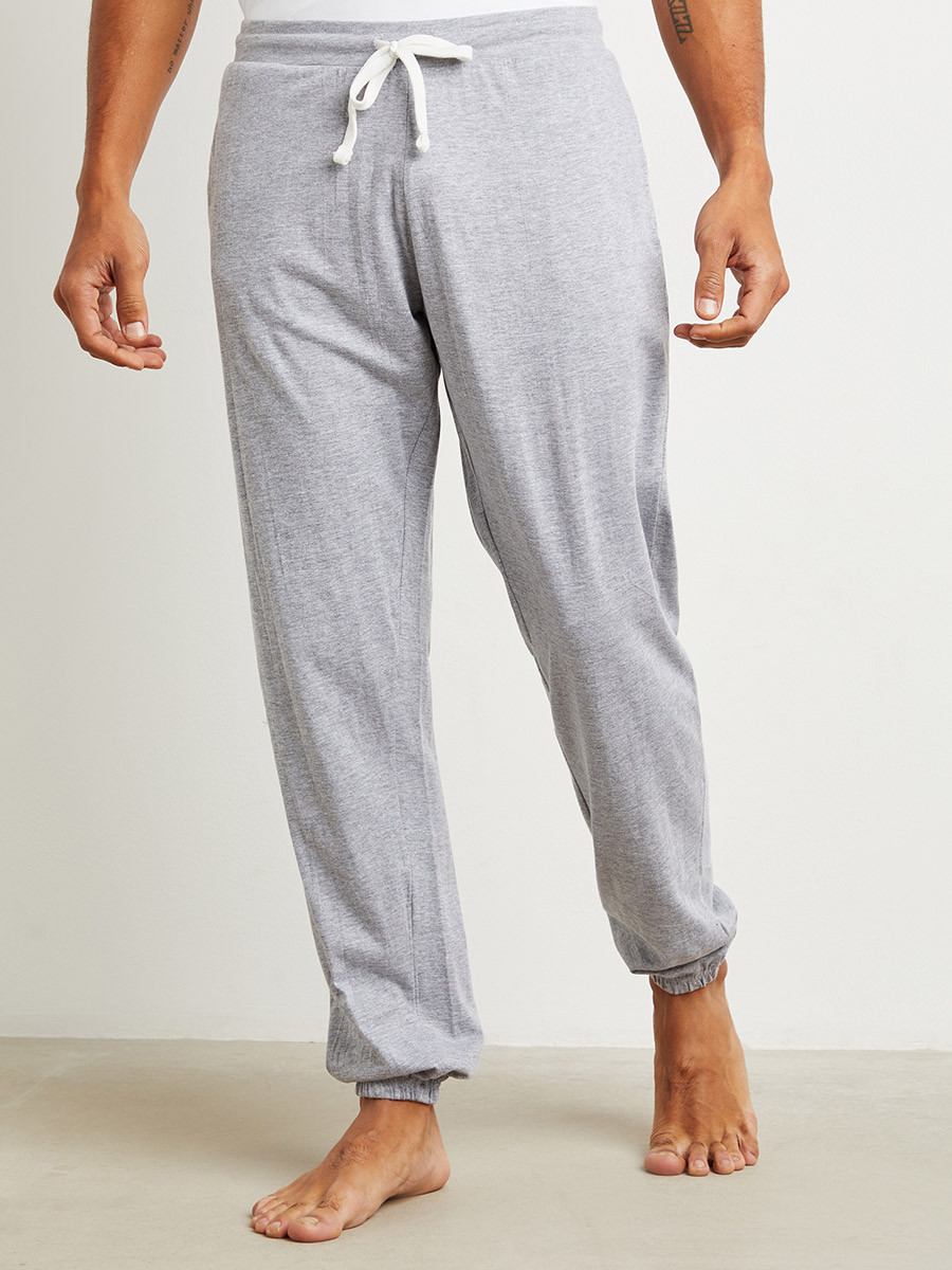 مجموعة من تيشيرت مطبوع وبنطلون بيجاما من ستايلي-men-clothing-nightwear-sets-image-4