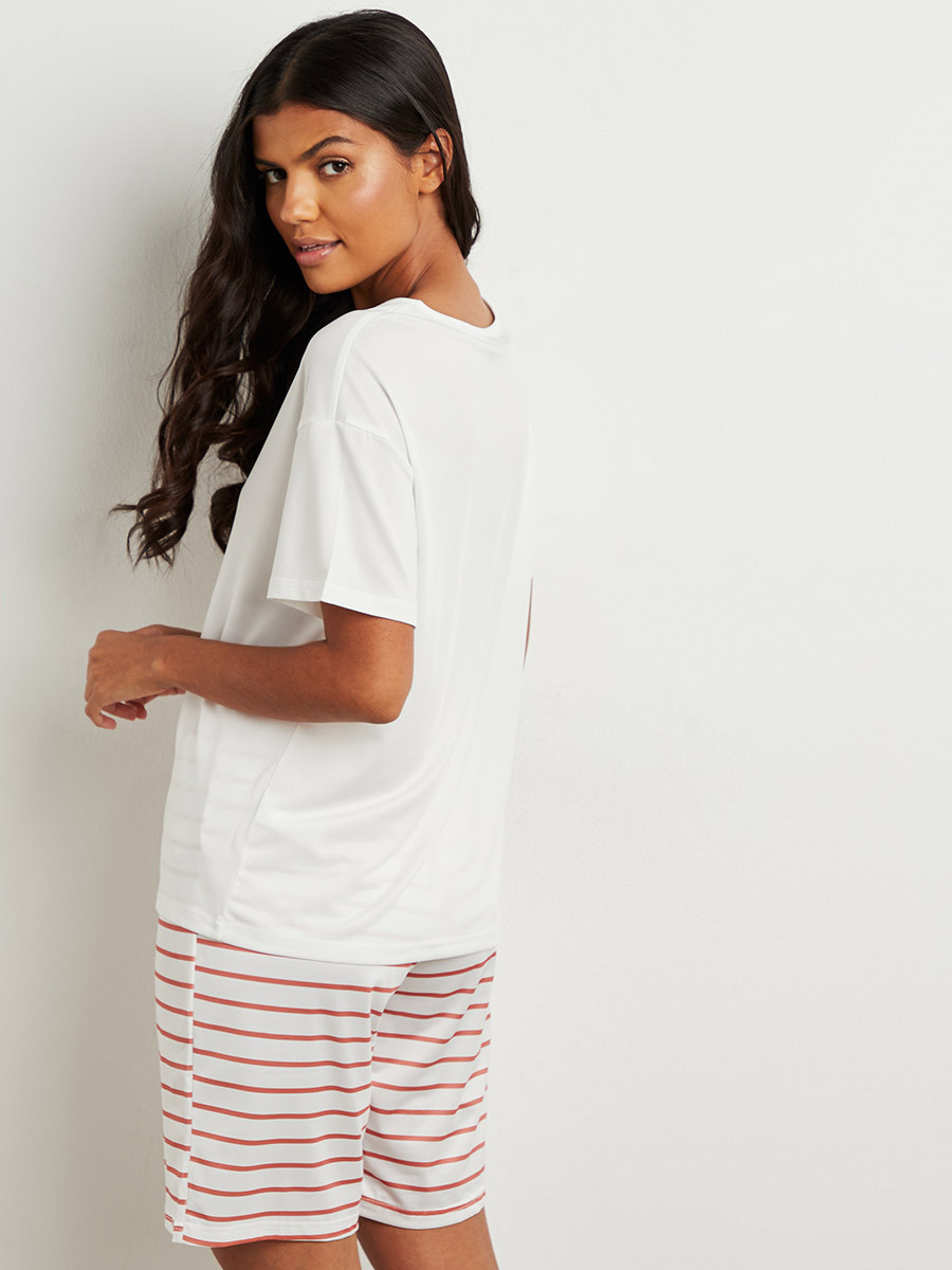 مجموعة من تيشيرت سادة وشورت مخطط من ستايلي-women-clothing-nightwear-pyjamas-longsets-image-4